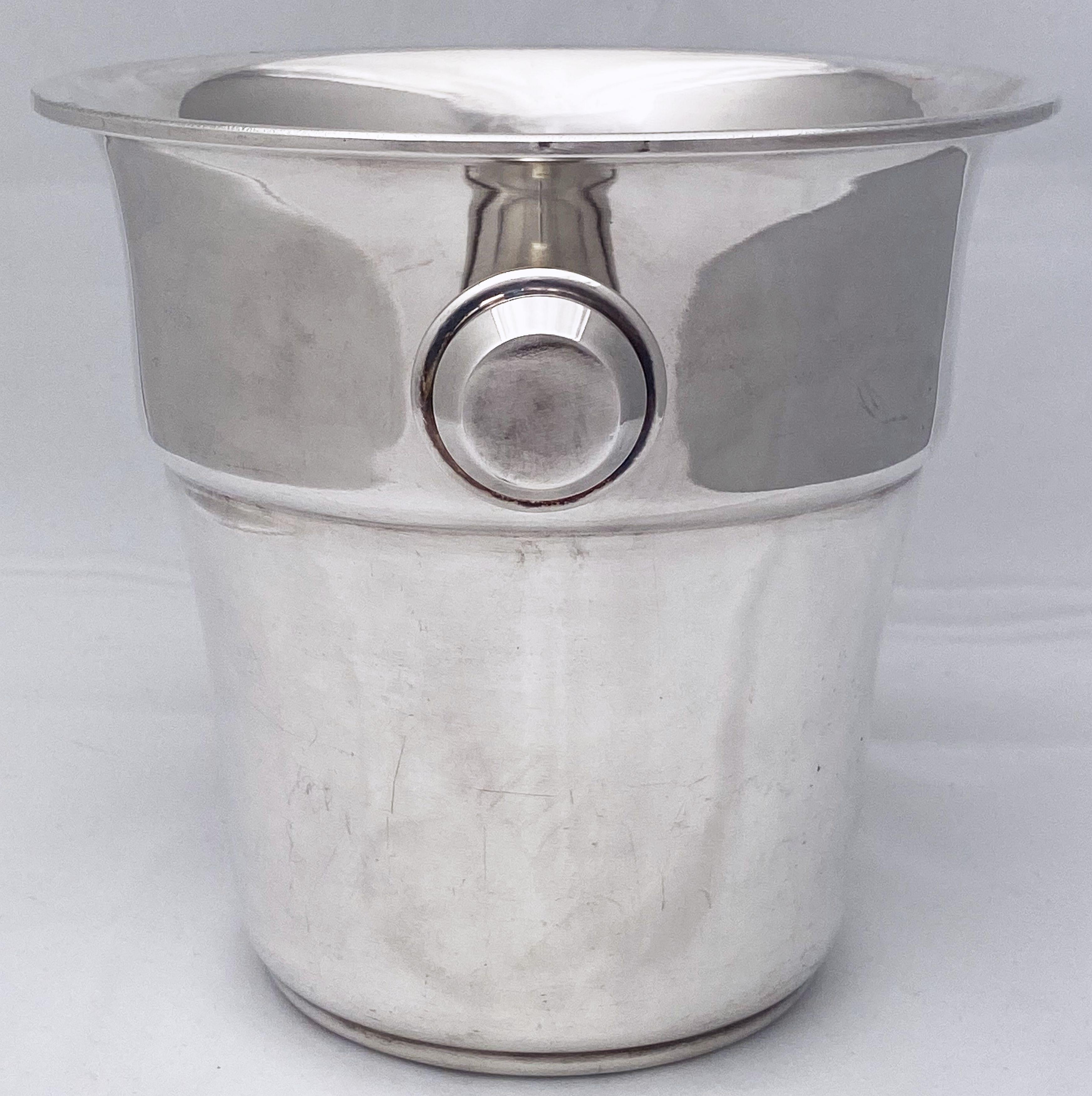 English Wine Cooler or Champagne Bucket For Sale at 1stDibs