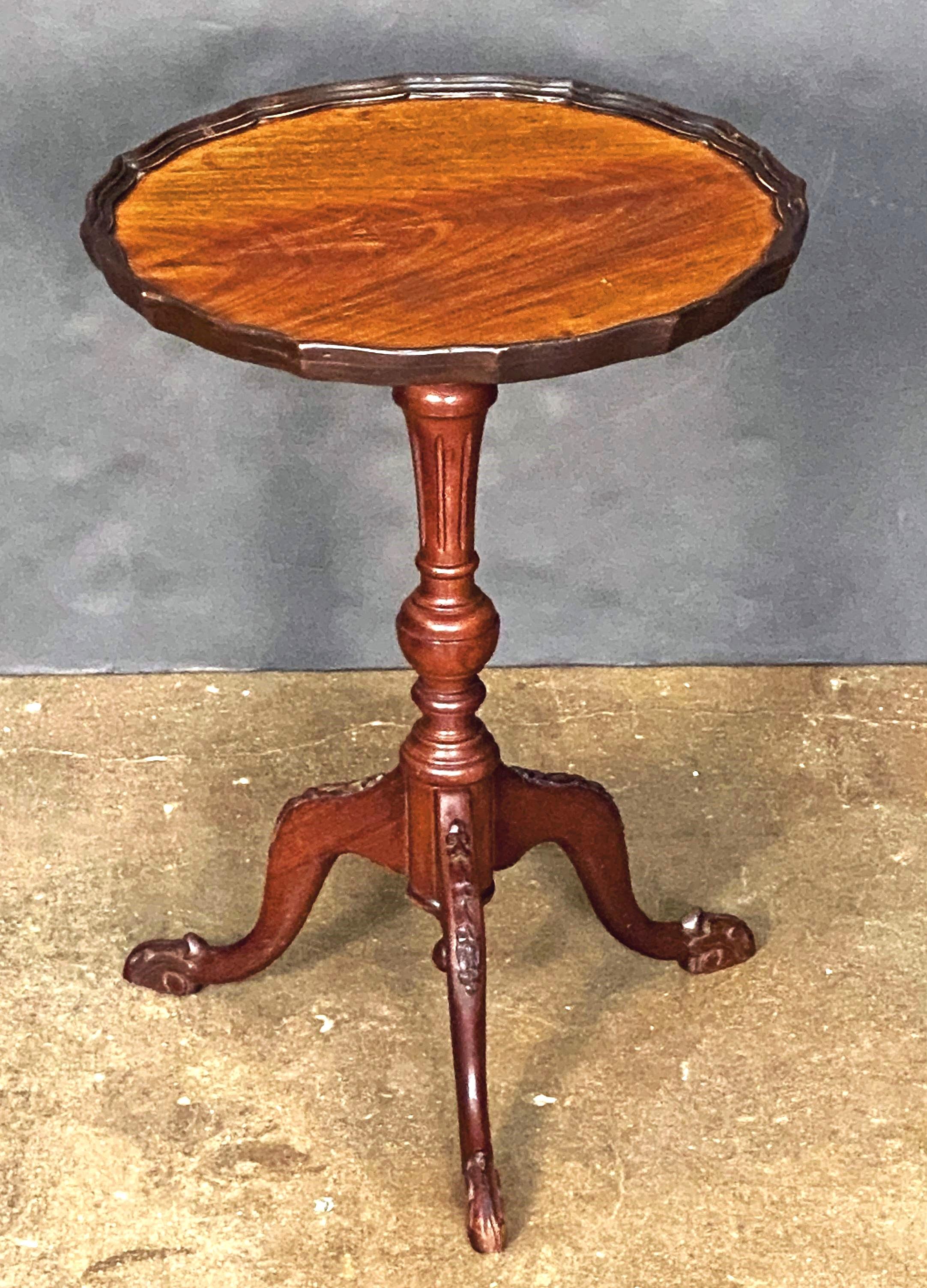 Turned English Wine or Cocktail Table of Flame Walnut (Dia 15 3/4)