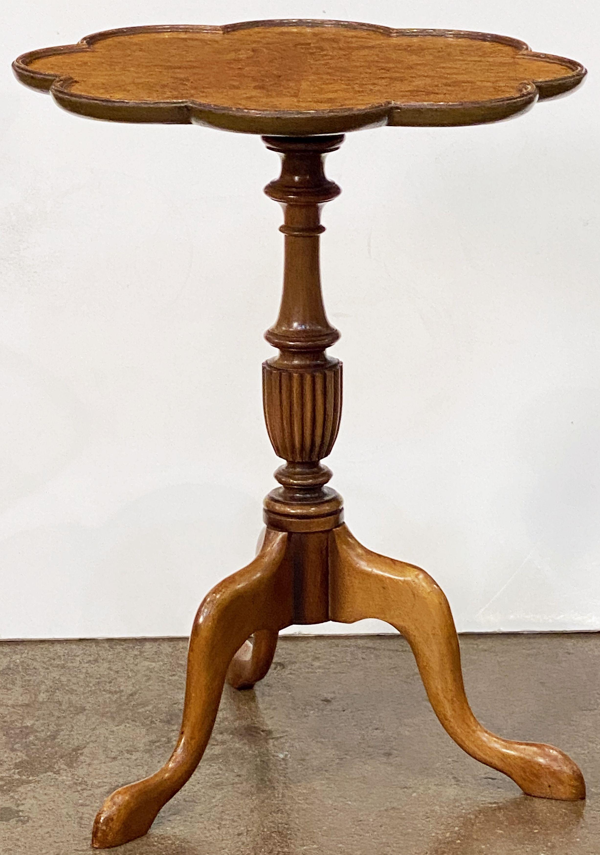 English Wine or Cocktail Table of Burr Walnut 5