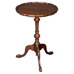 English Wine or Cocktail Table of Mahogany (Dia 15 1/2)