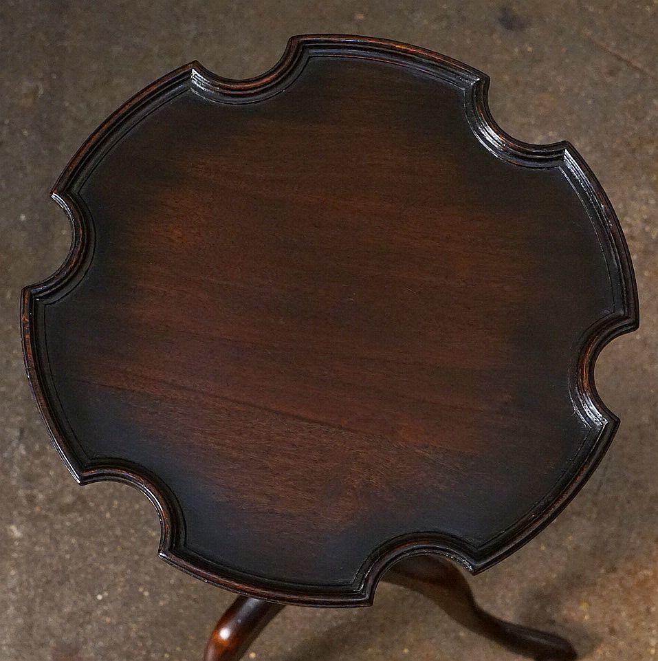 English Wine Table of Dark Walnut 2