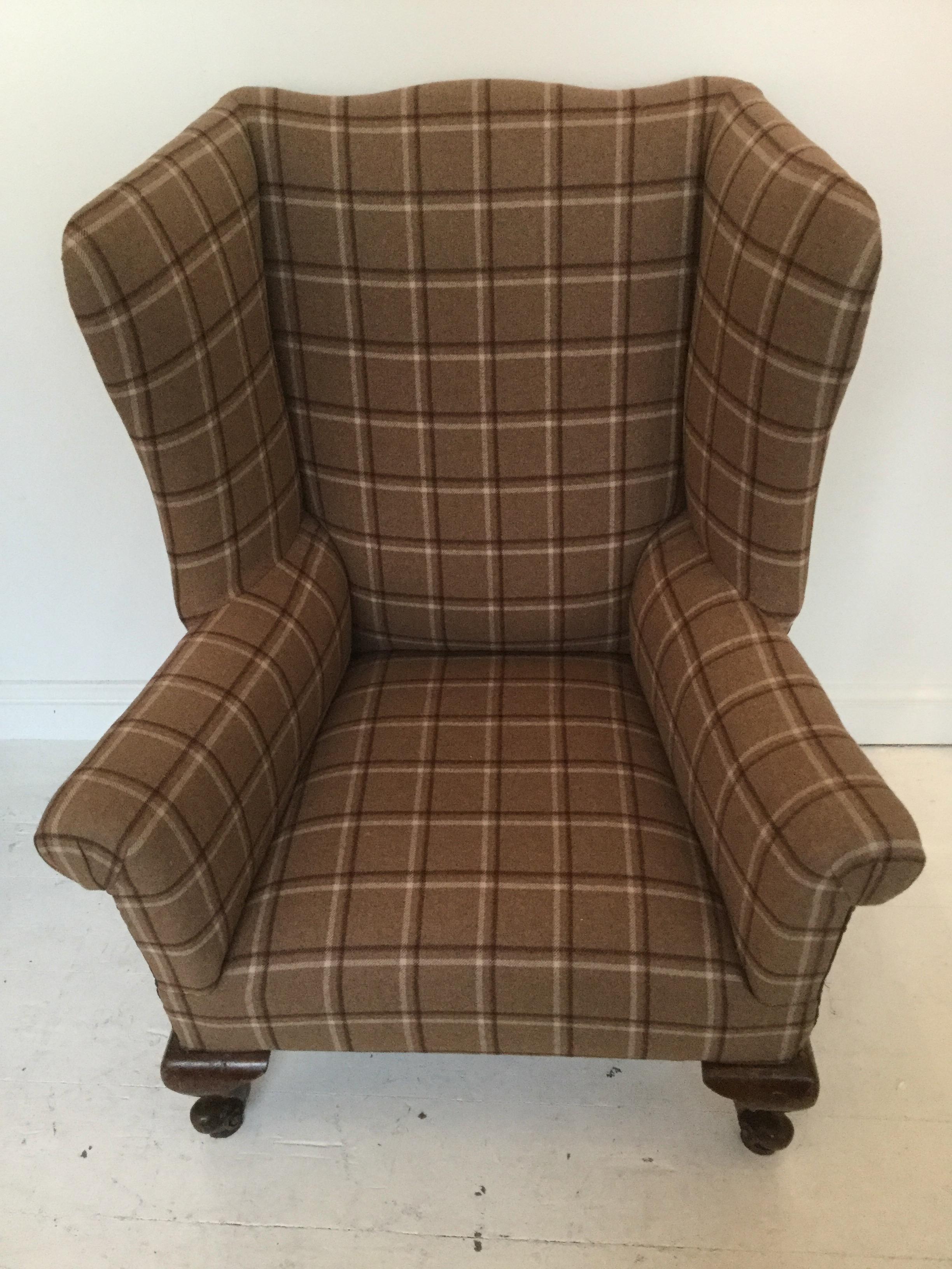 English Wingback or Library Leather and Plaid Armchair In Good Condition In Somerton, GB