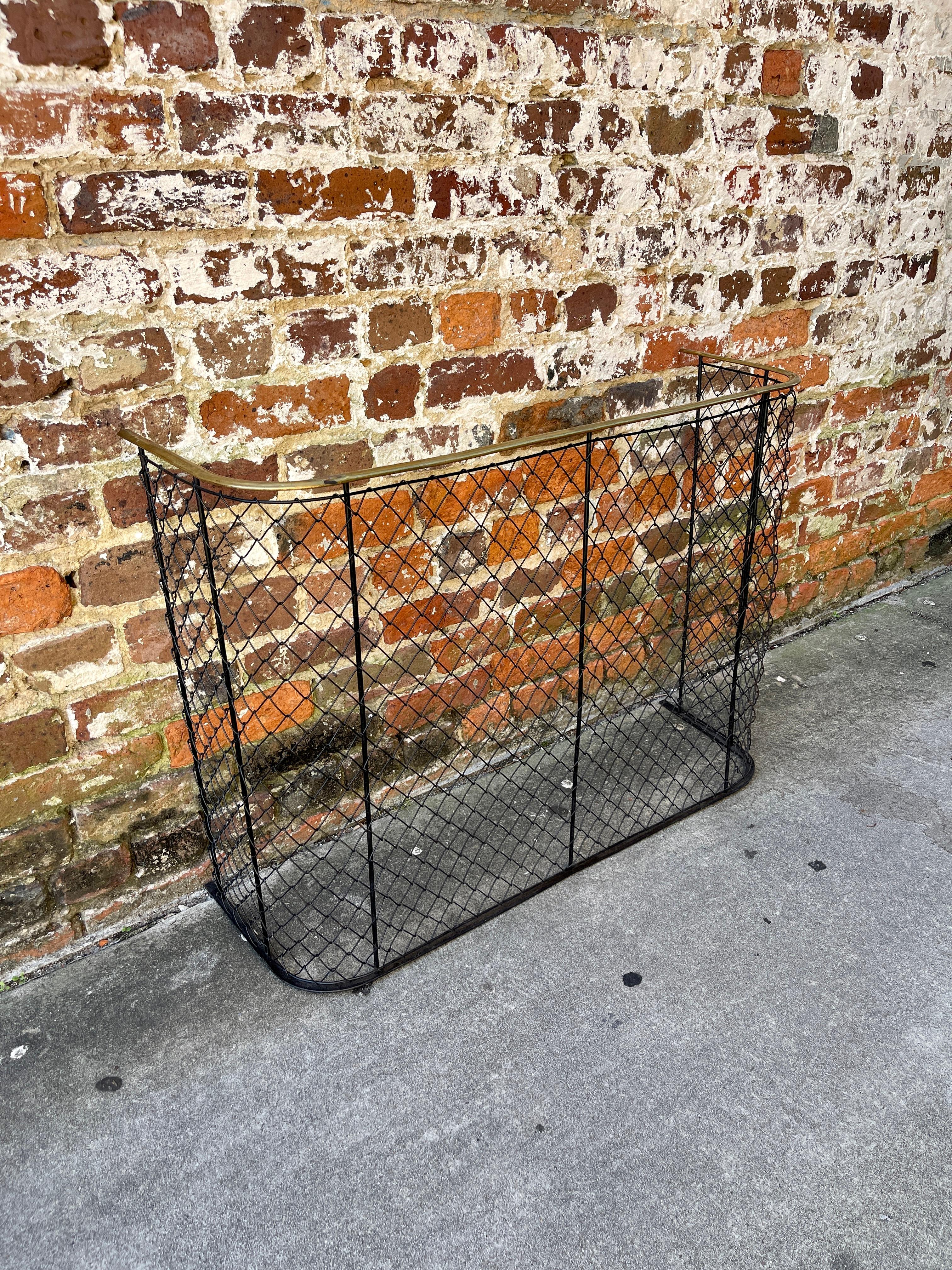 19th Century English wire and brass nursery fender mid 19th century  For Sale