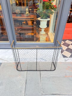 English wire brass nursery Fender late 19th century 40 inches wide