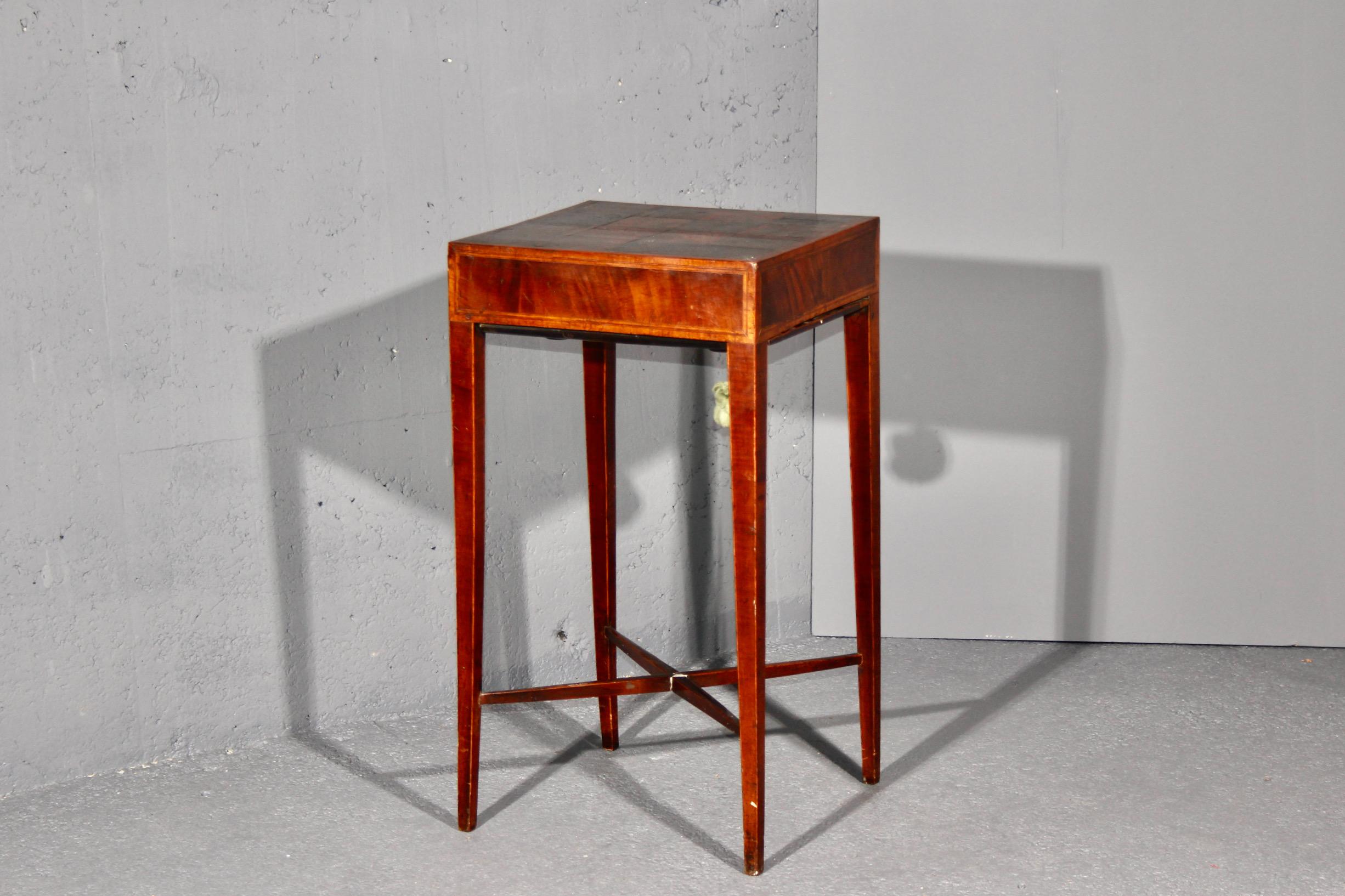 XIXe siècle Guéridon Wood Wood en vente