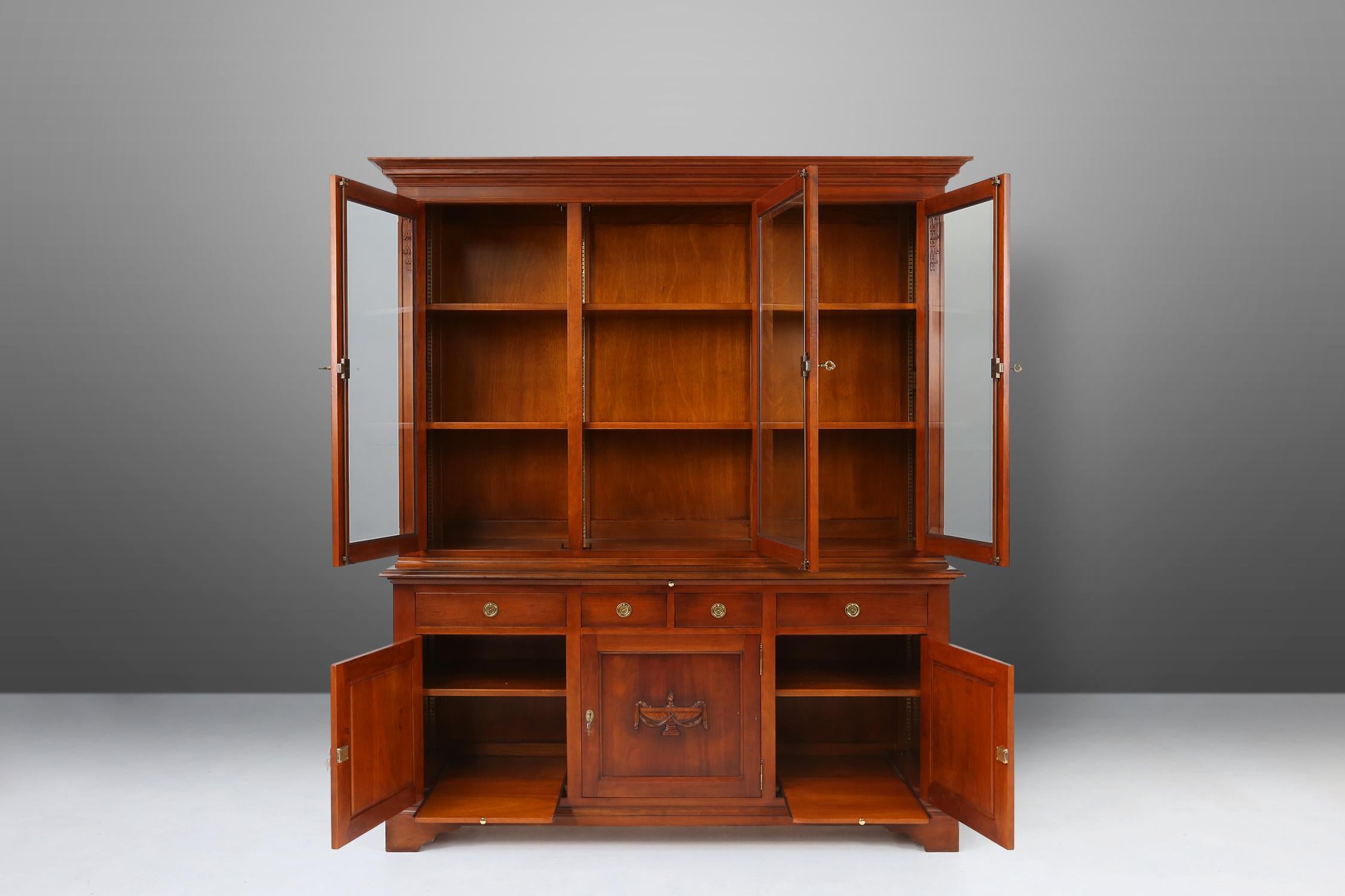English Wooden Bookcase Cabinet, 1950s In Good Condition For Sale In Meulebeke, BE