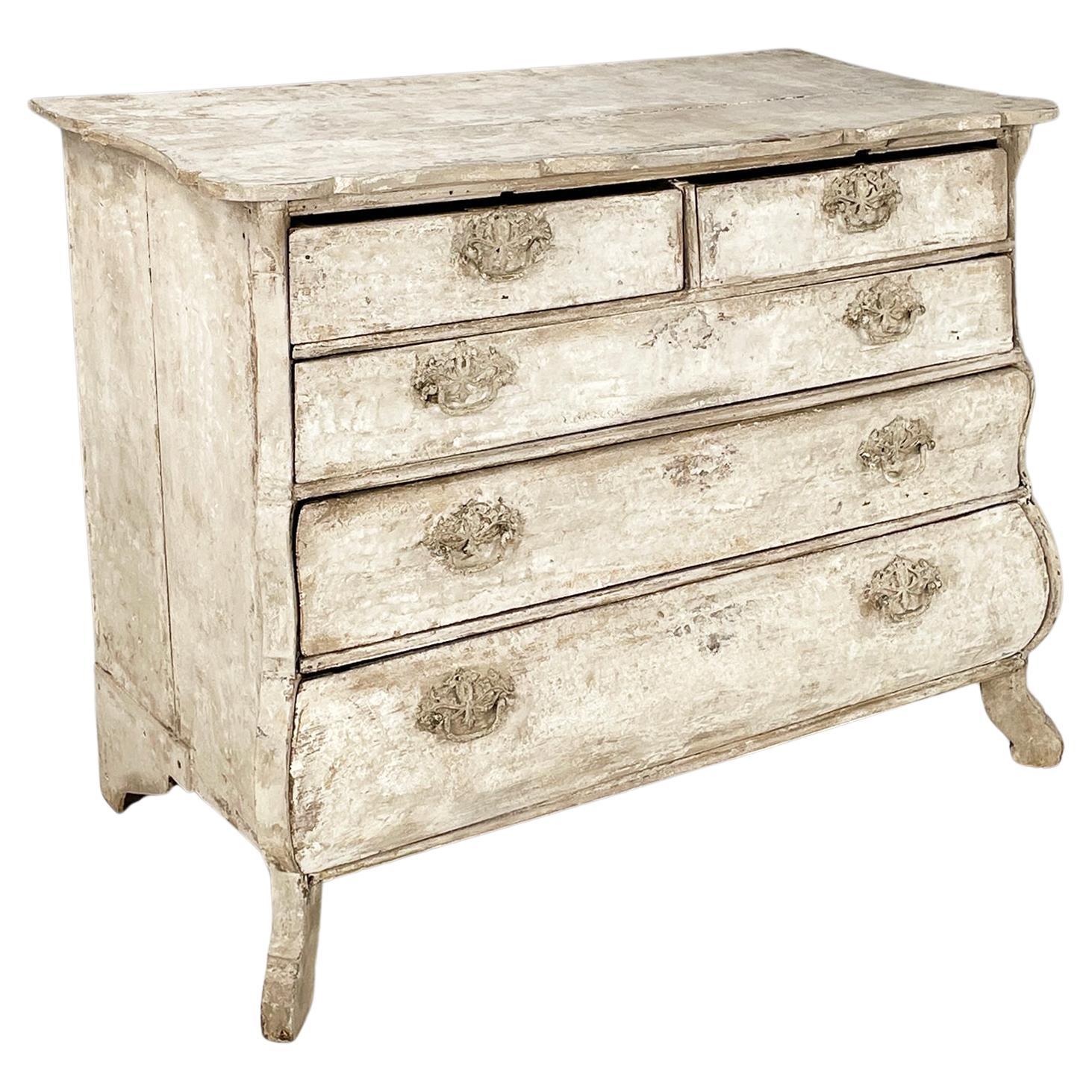 English Wooden chest of drawers with not-uniform white finish, 1700s