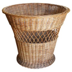 English Woven Natural Wicker Basket