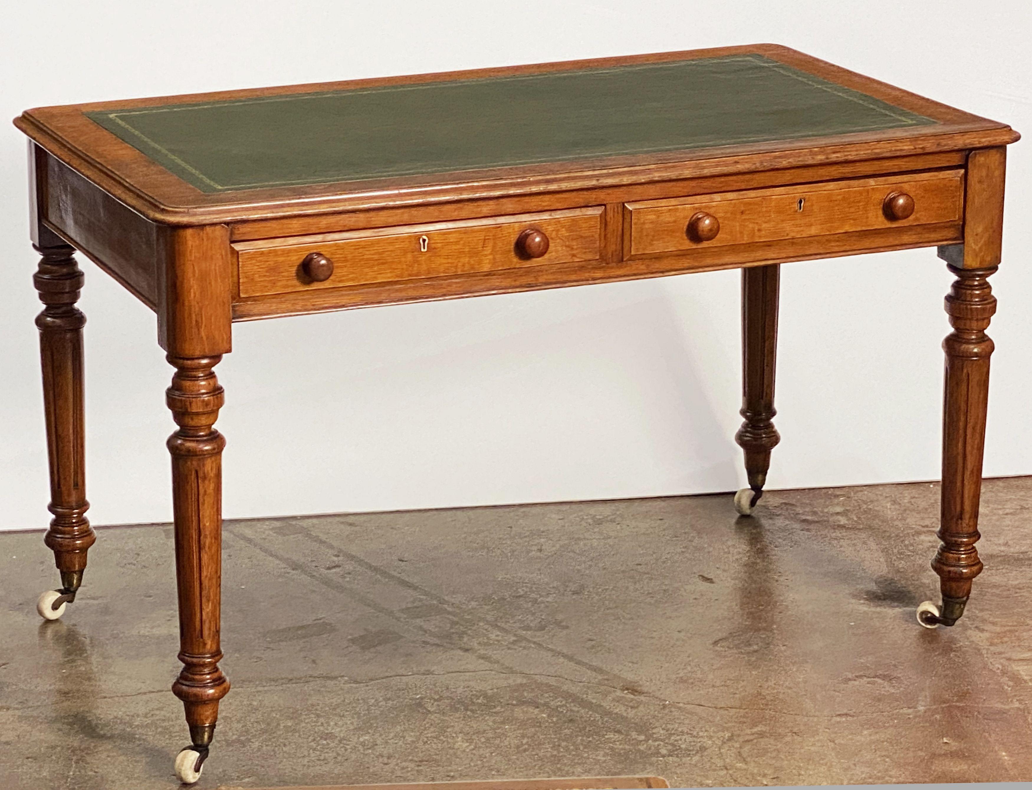 English Writing Desk or Table of Oak with Embossed Leather Top 1