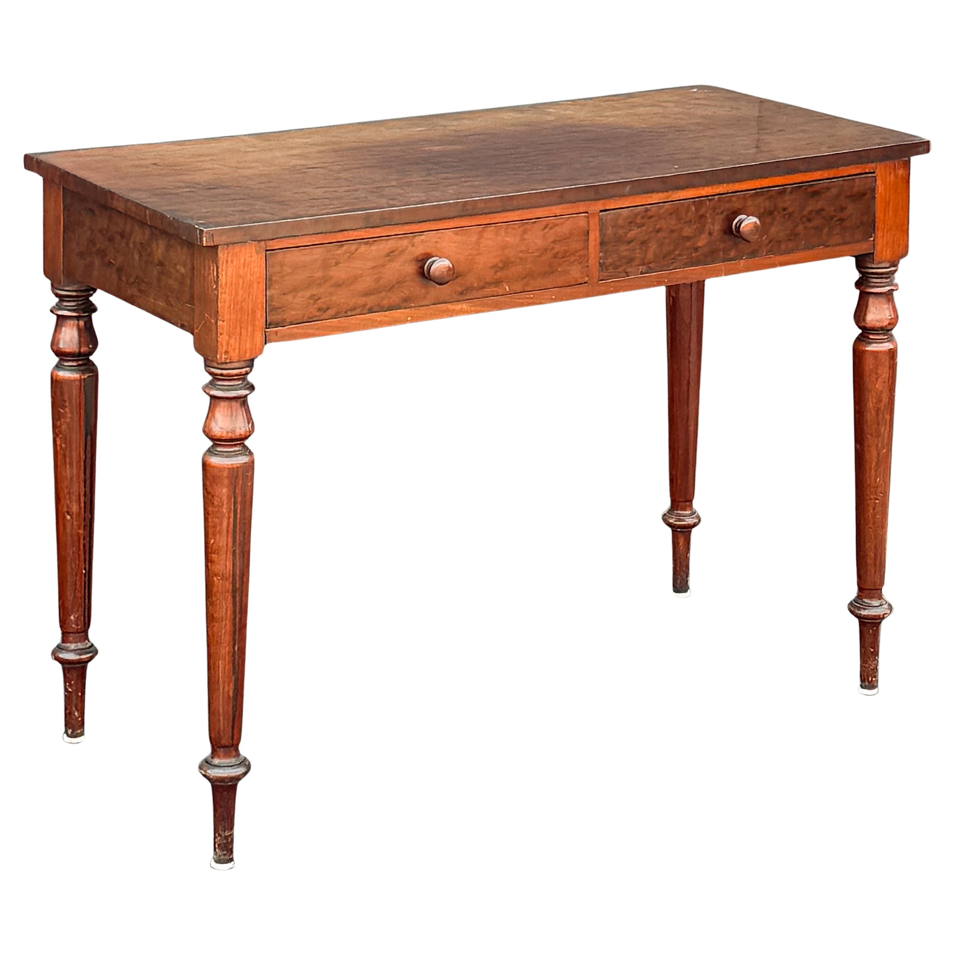 Mesa o Escritorio Inglés de Caoba de la Época Georgiana