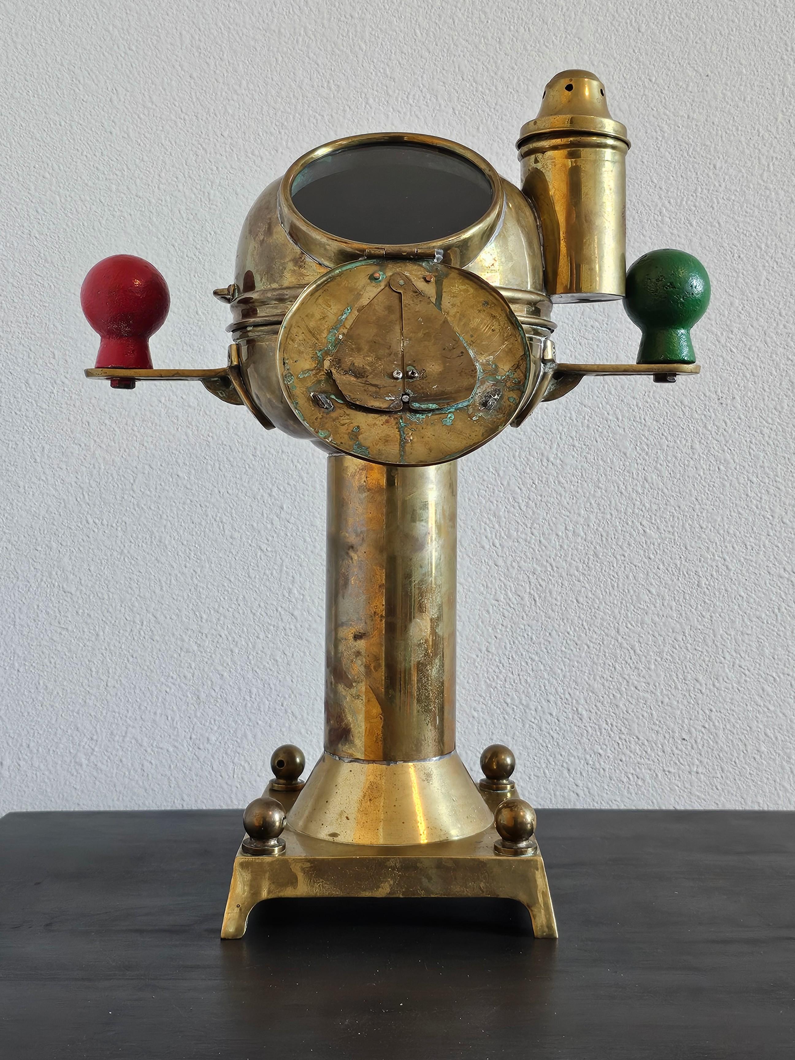 English WW2 Era Brass Ship's Pedestal Binnacle Compass by Sestral For Sale 5