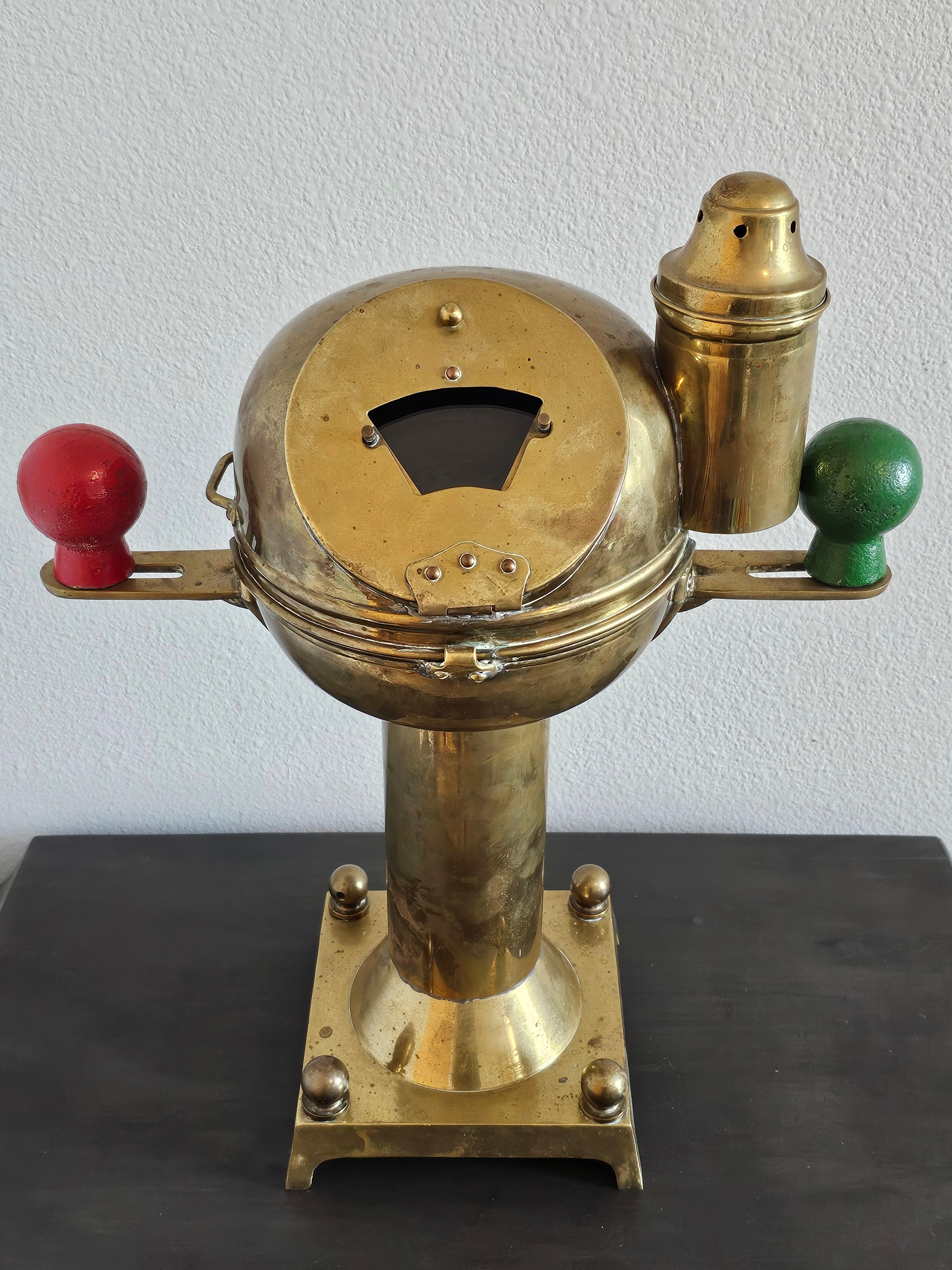 English WW2 Era Brass Ship's Pedestal Binnacle Compass by Sestral For Sale 6