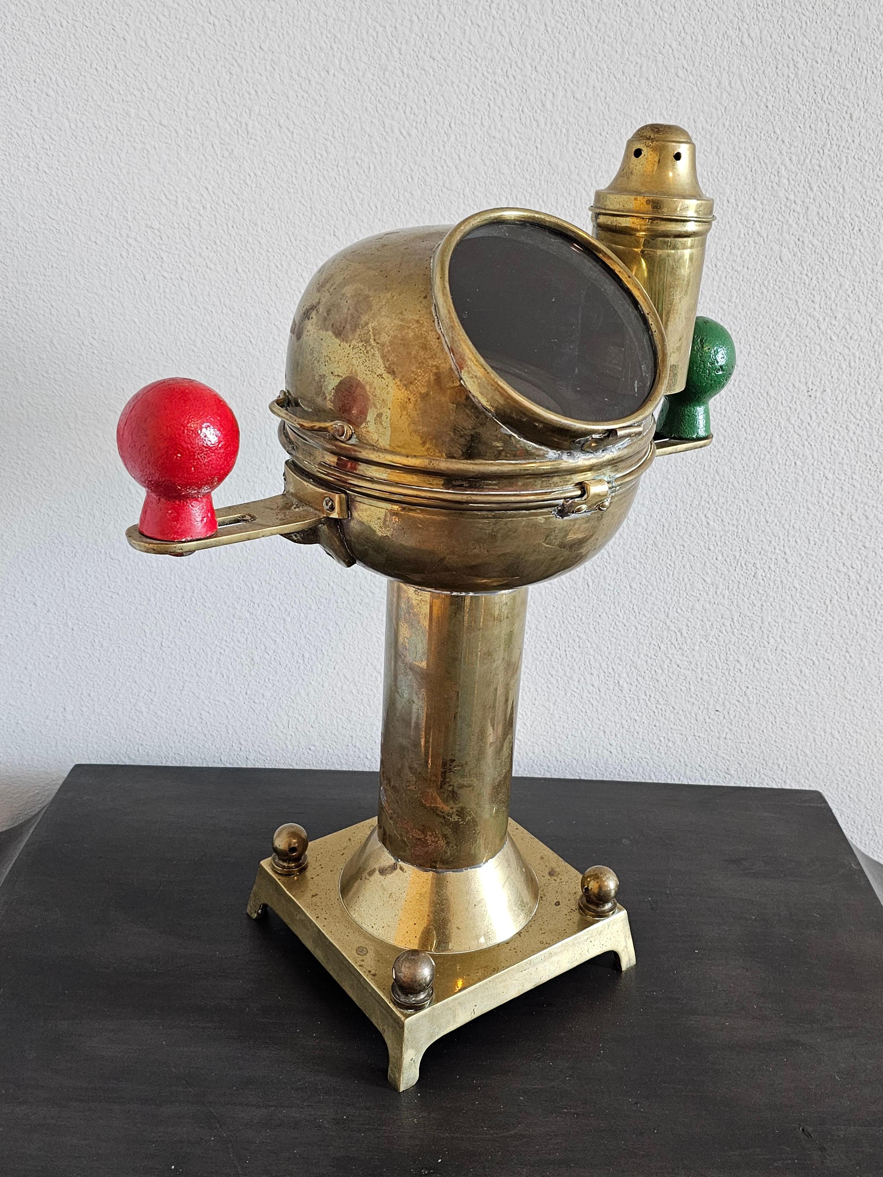 English WW2 Era Brass Ship's Pedestal Binnacle Compass by Sestral For Sale 1