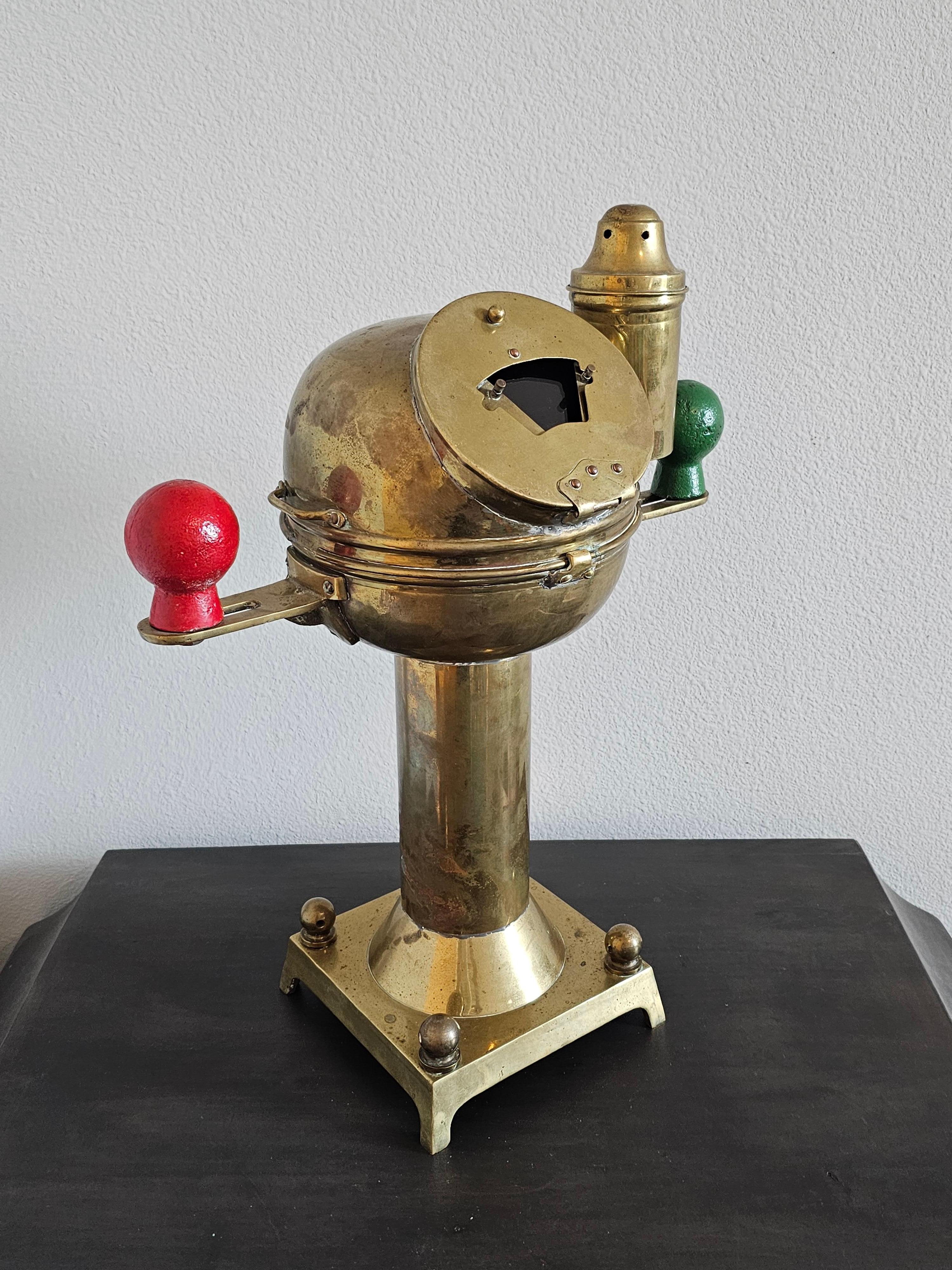 English WW2 Era Brass Ship's Pedestal Binnacle Compass by Sestral For Sale 2