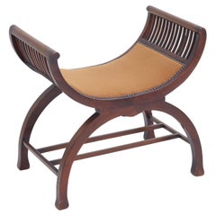 Tabouret anglais en X