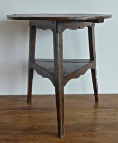 English 19th Century Stained Walnut Cricket Table