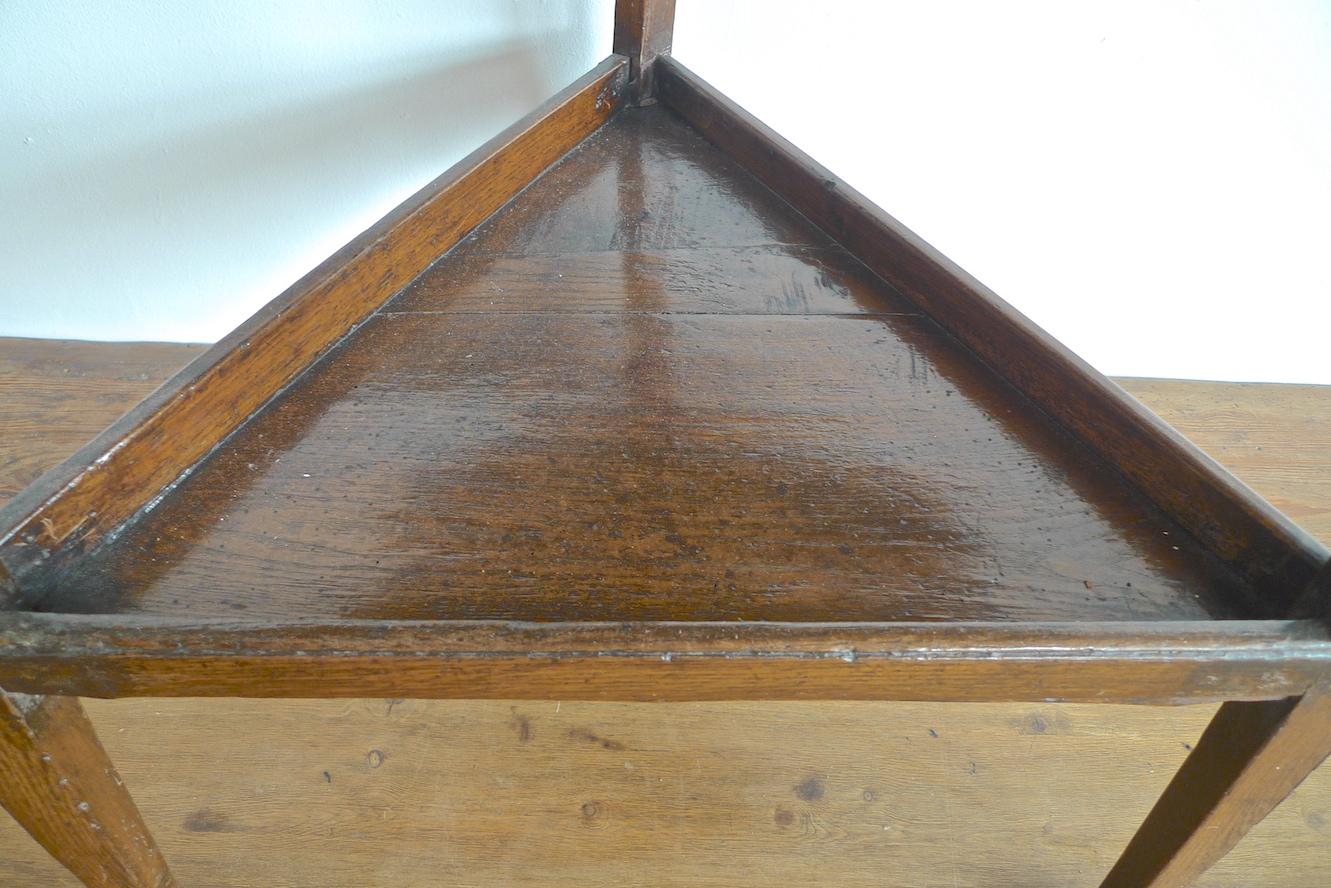 English 19th Century Small Stained Walnut Cricket Table. 4
