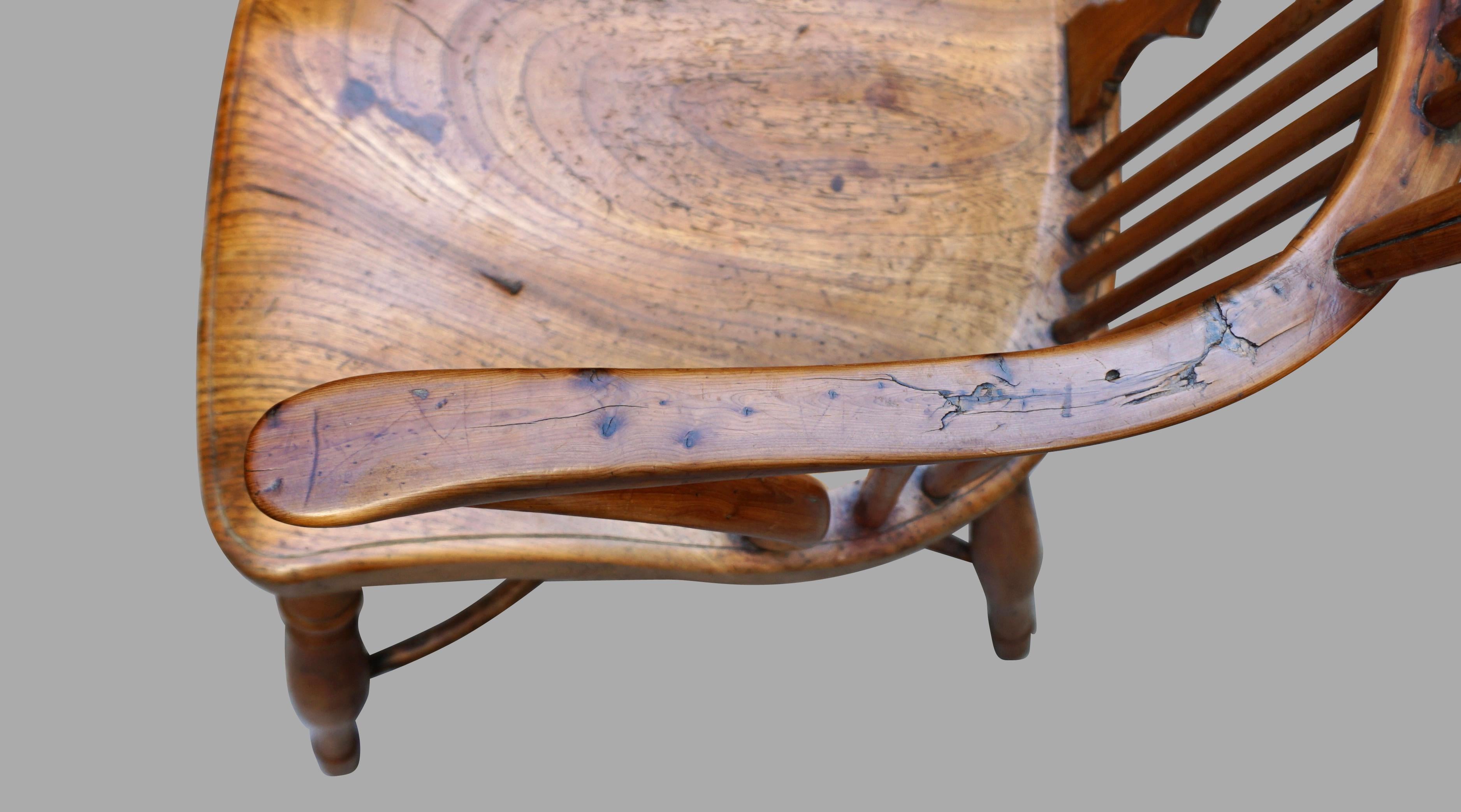 Hickory English Yew Wood Low Back Windsor Arm Chair