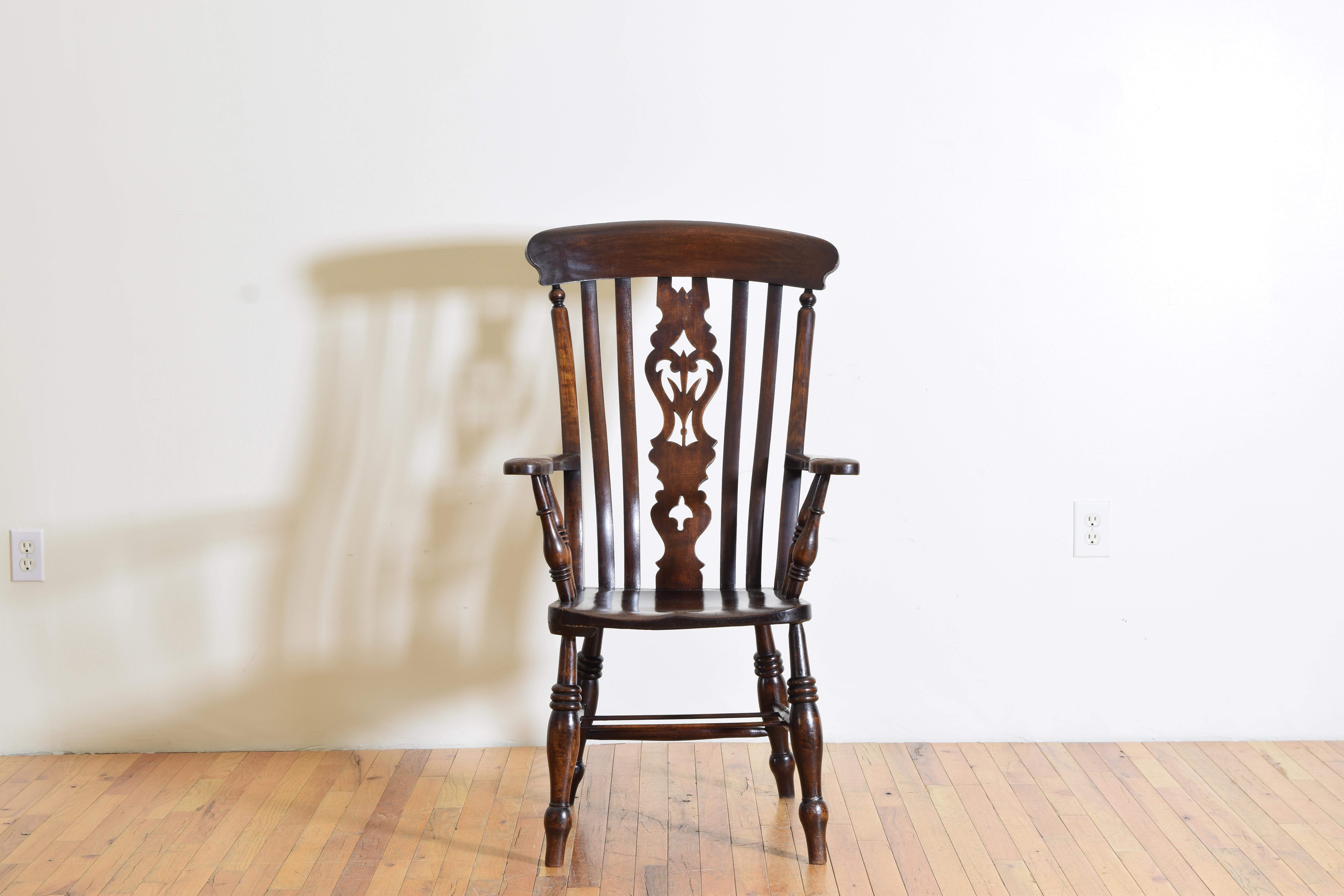 Englischer Windsor-Sessel aus Eibenholz, spätes 1. Jahrhundert, 19. Jahrhundert (Georgian) im Angebot