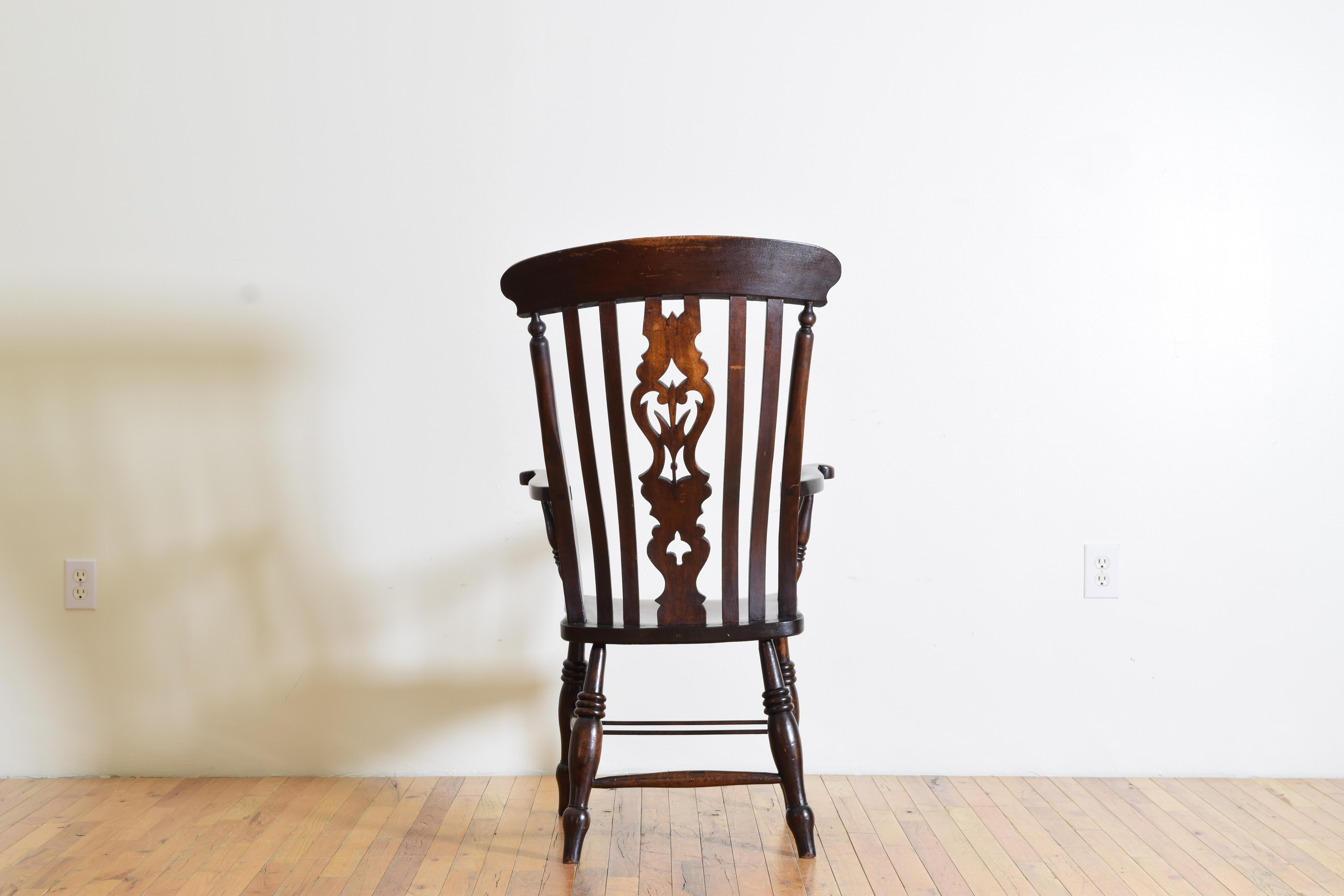 Englischer Windsor-Sessel aus Eibenholz, spätes 1. Jahrhundert, 19. Jahrhundert (Mittleres 19. Jahrhundert) im Angebot