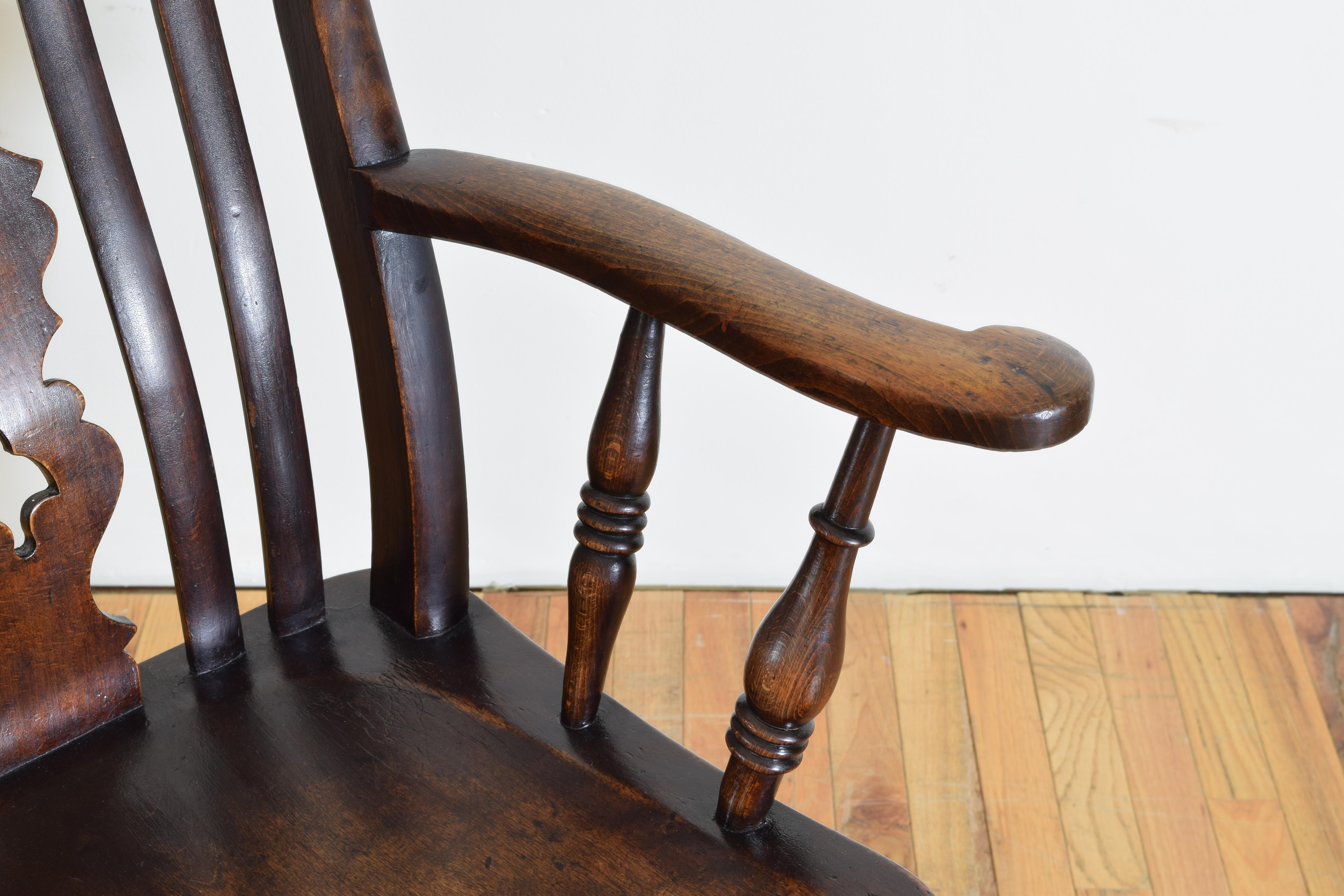 Englischer Windsor-Sessel aus Eibenholz, spätes 1. Jahrhundert, 19. Jahrhundert im Angebot 3