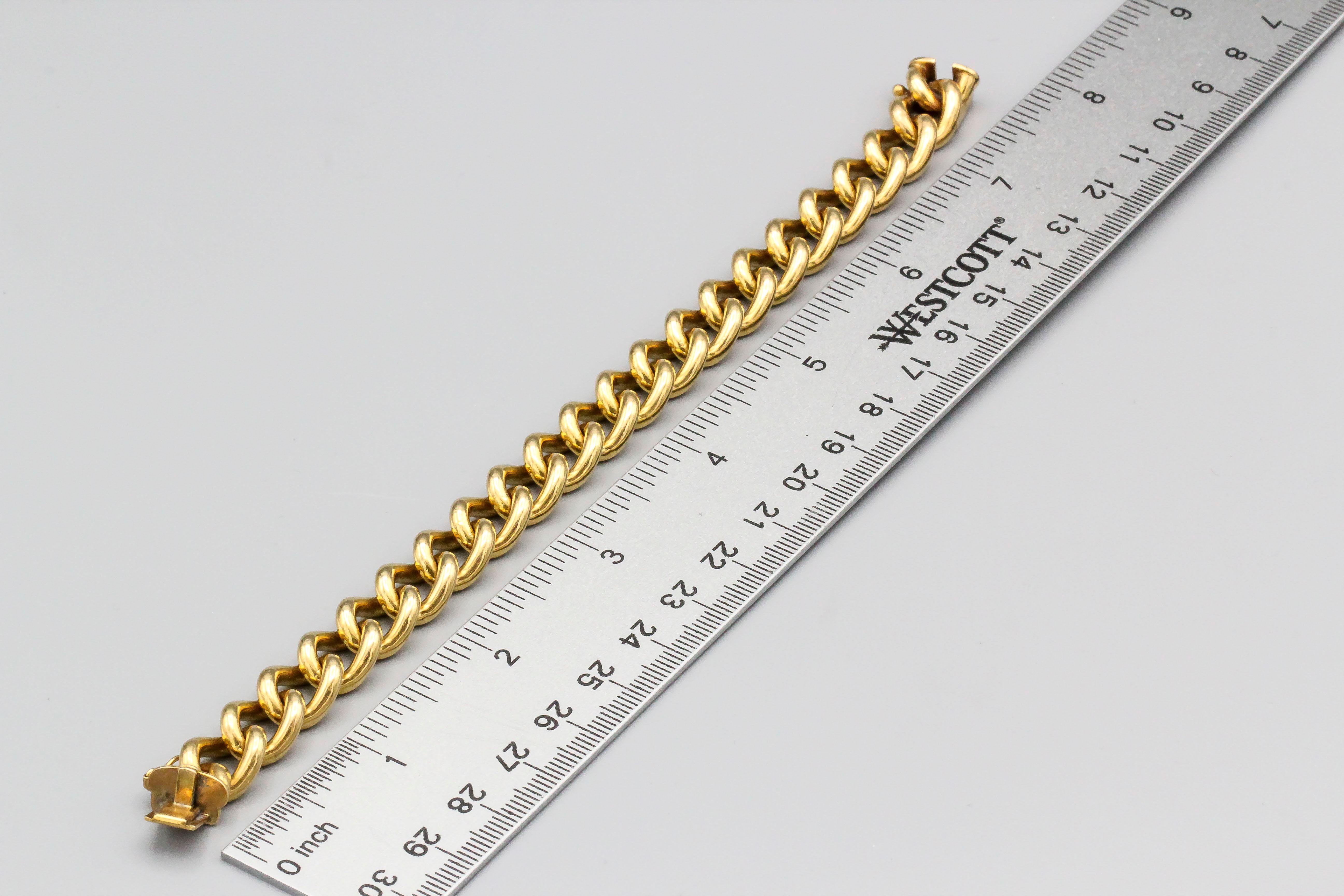 Women's or Men's English 18 Karat Gold Large Link Bracelet