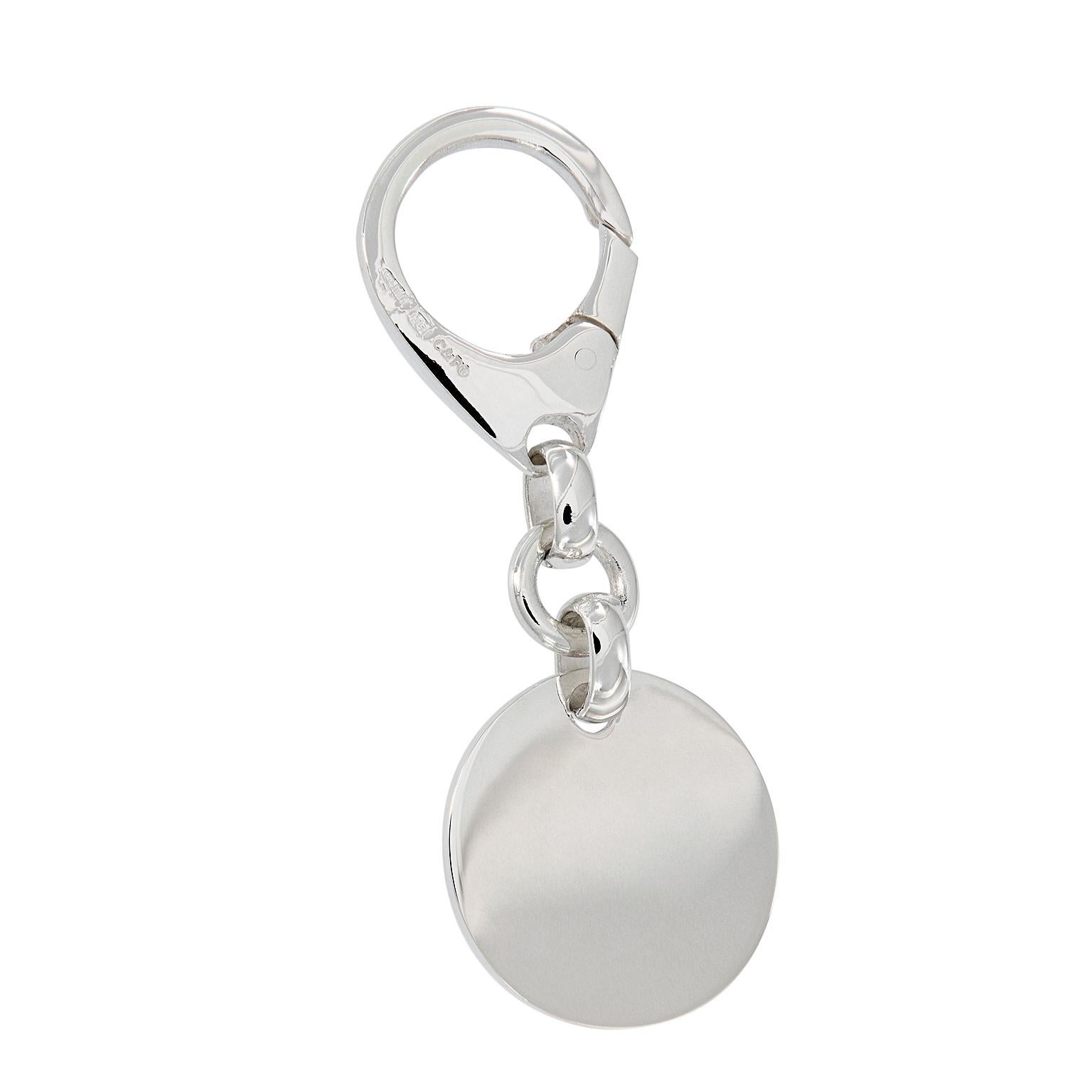 Sterling Silver round charm can be engraved on both the front and reverse side. Charm measures 28mm diameter. Made in Italy.
Weighs 25.1 grams.