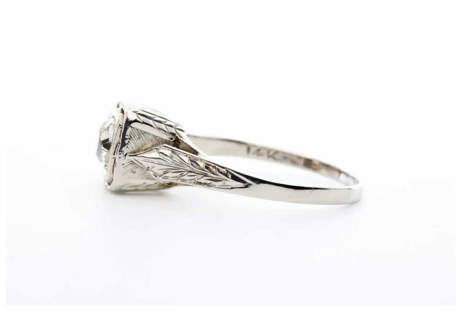 Engraved Art Deco 0.52ct Old Mine Cut Diamond Engagement Ring in 18K White Gold In Good Condition For Sale In Boston, MA