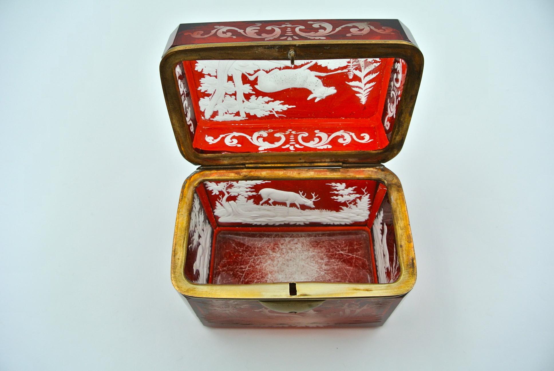Engraved Bohemian Crystal Box, Napoleon III 4