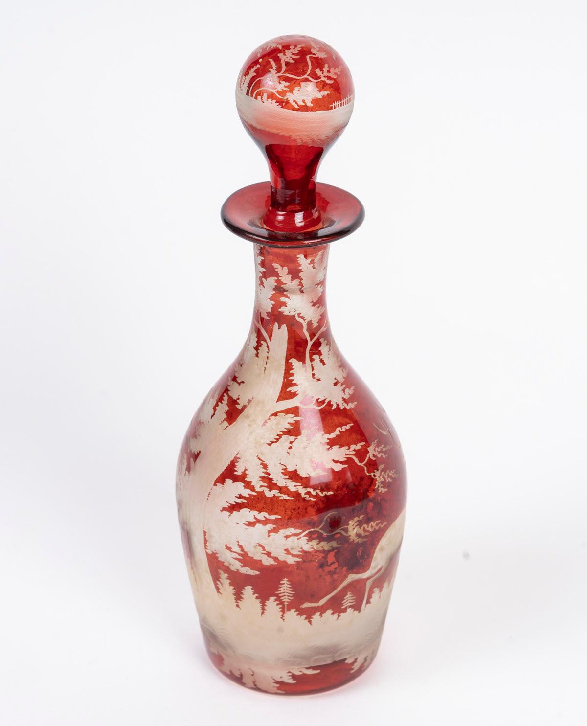Engraved Bohemian Crystal Oil and Vinegar Set, a Small Salt Shaker, Napoleon III For Sale 6