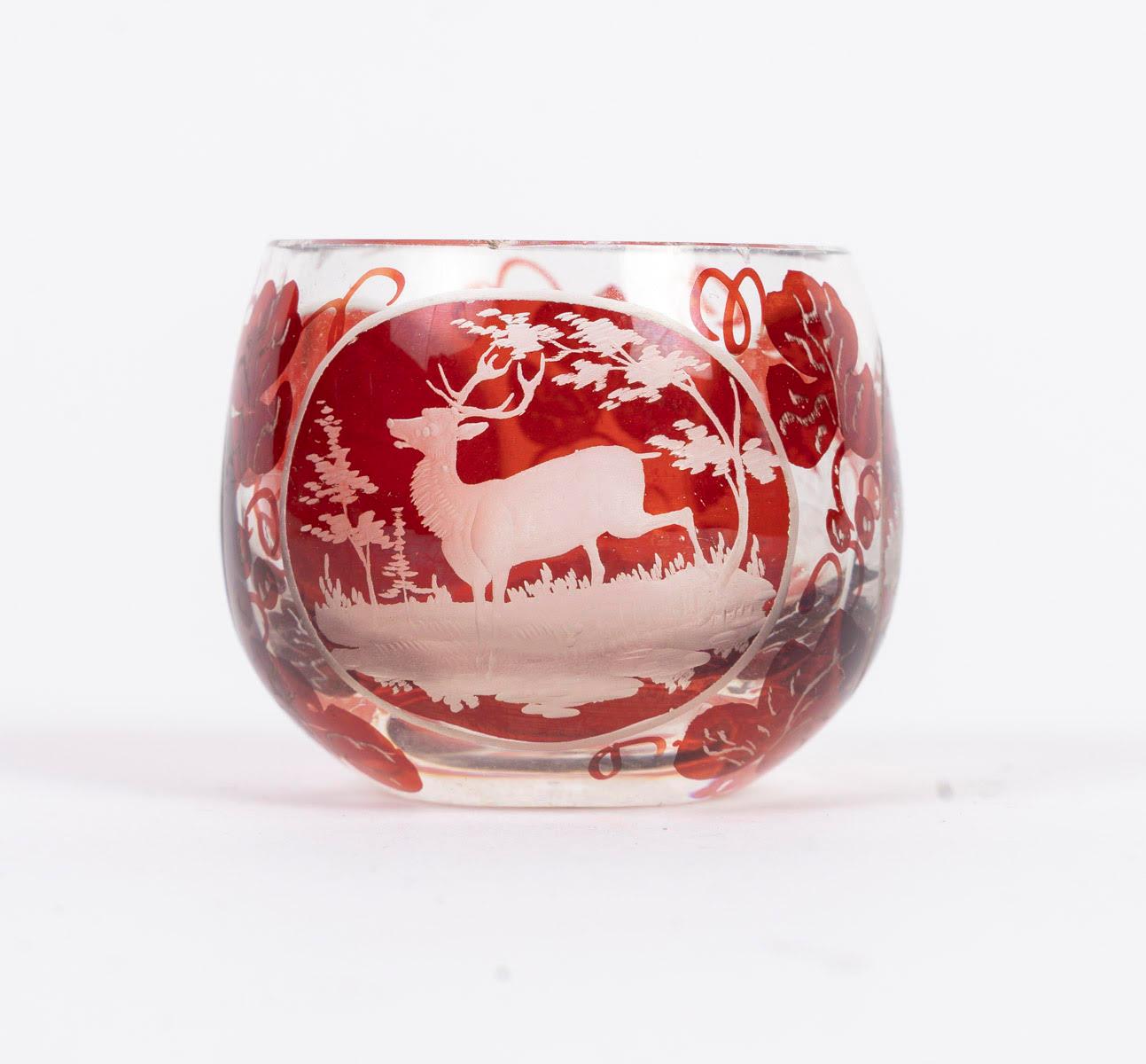 Engraved Bohemian Crystal Oil and Vinegar Set, a Small Salt Shaker, Napoleon III For Sale 8