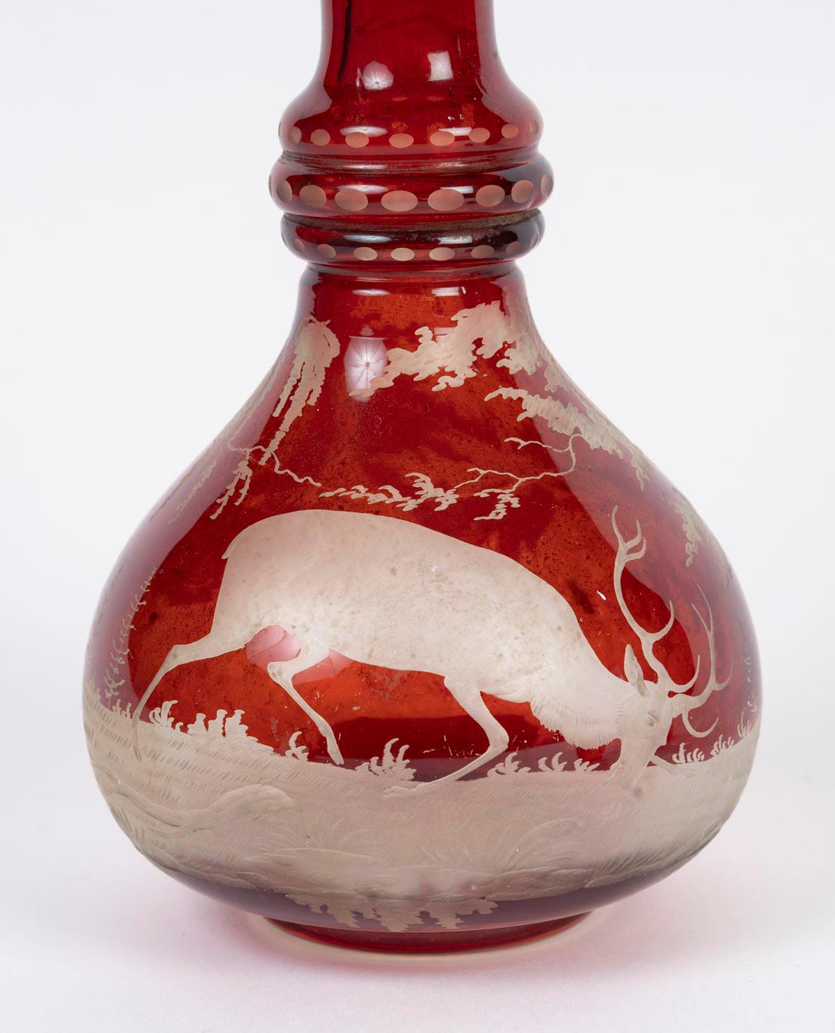 Engraved Bohemian Crystal Oil and Vinegar Set, a Small Salt Shaker, Napoleon III In Good Condition For Sale In Saint-Ouen, FR