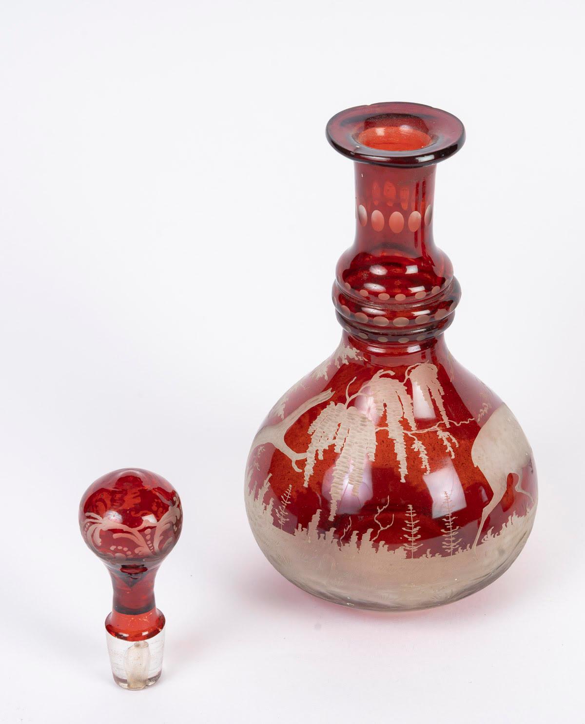 Engraved Bohemian Crystal Oil and Vinegar Set, a Small Salt Shaker, Napoleon III For Sale 1