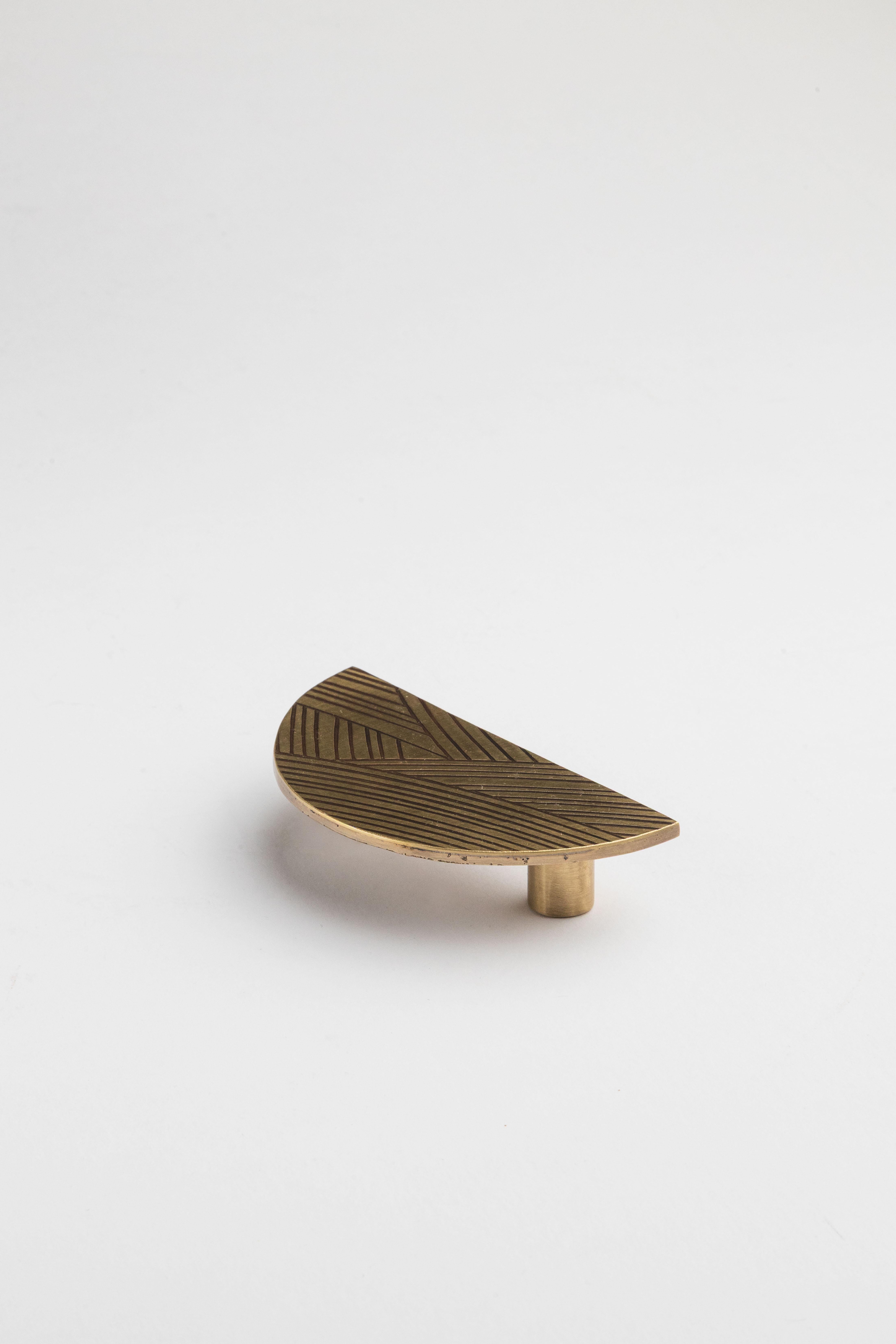 Forgiato Tirante in ottone inciso - Ø 12 cm - Collezione Collection'S in vendita