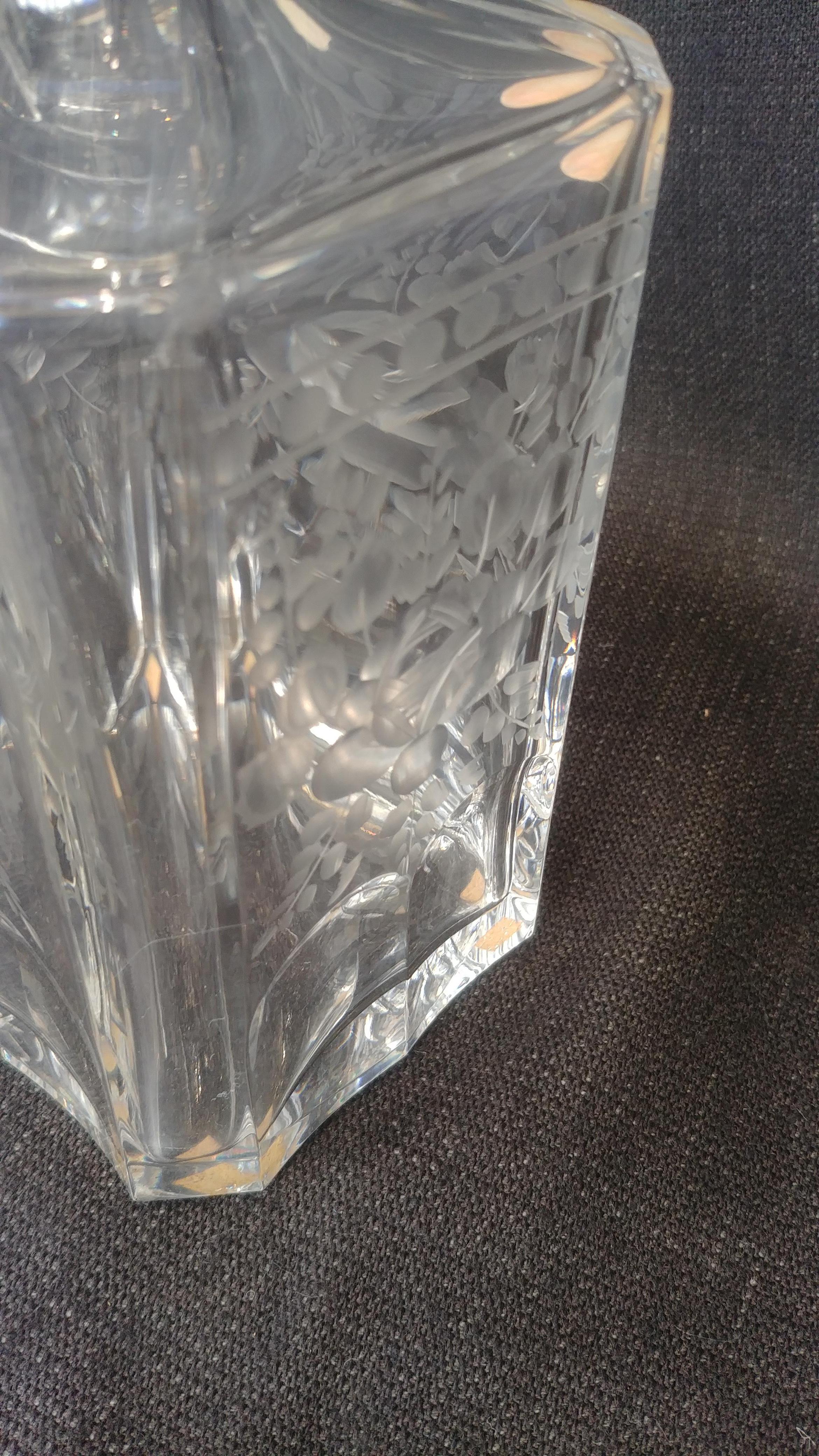 Engraved by Hand Crystal Liquor Square Bottle Made in Germany in the 1950s In Excellent Condition For Sale In Monza, IT