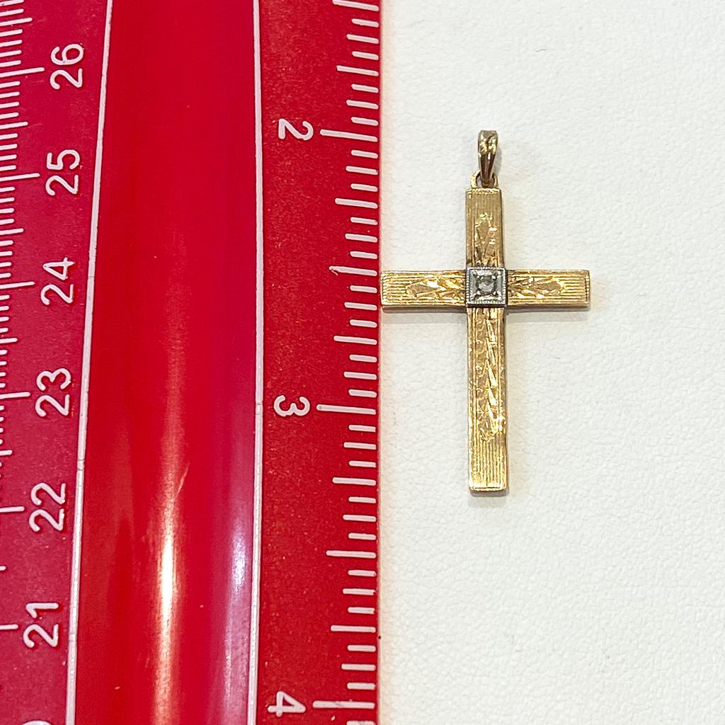 Engraved Cross 0.02ct Diamond 14K Two-Tone Gold Pendant, Christian Religious In Good Condition For Sale In Austin, TX