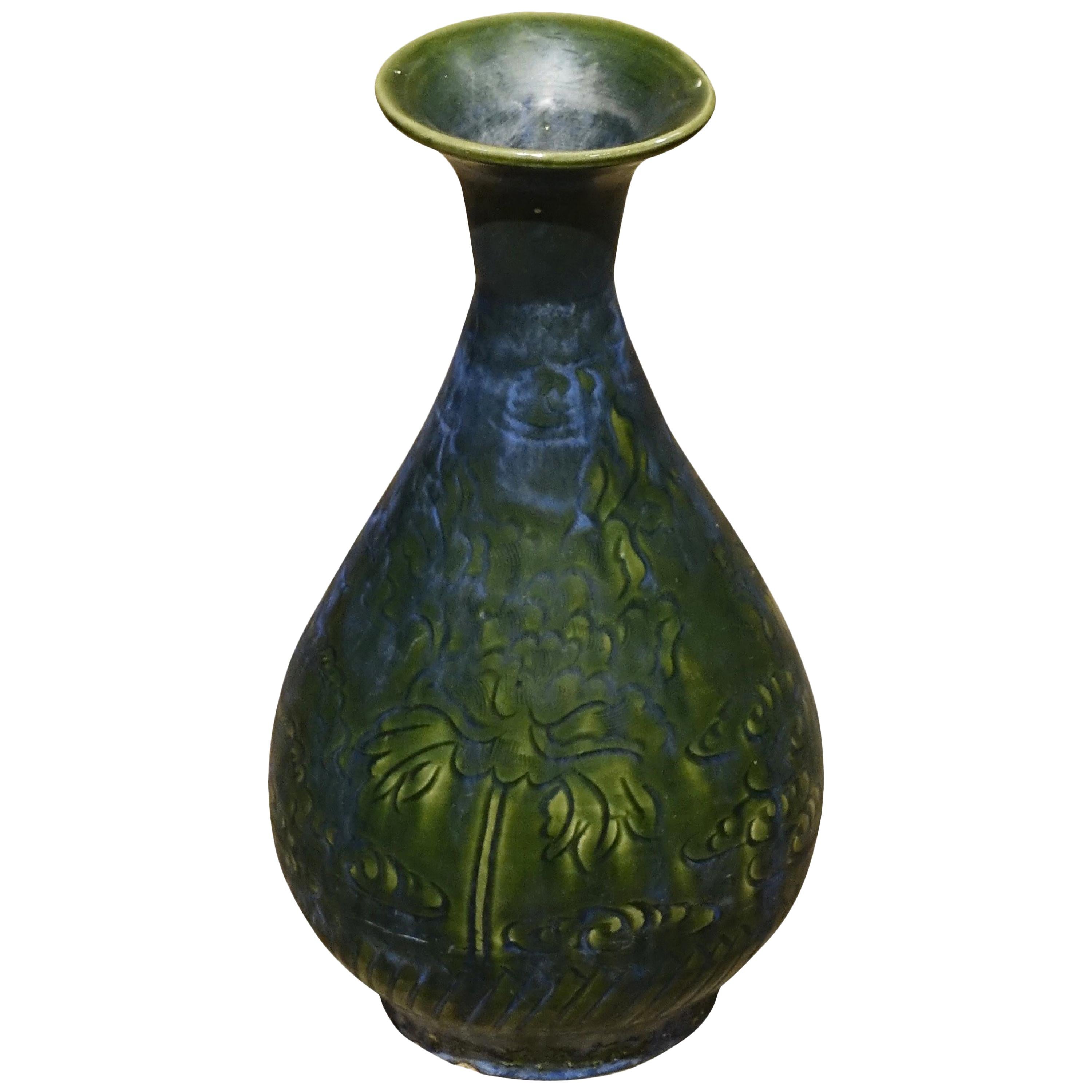 Engraved Decorative Pattern Vase, China, Contemporary