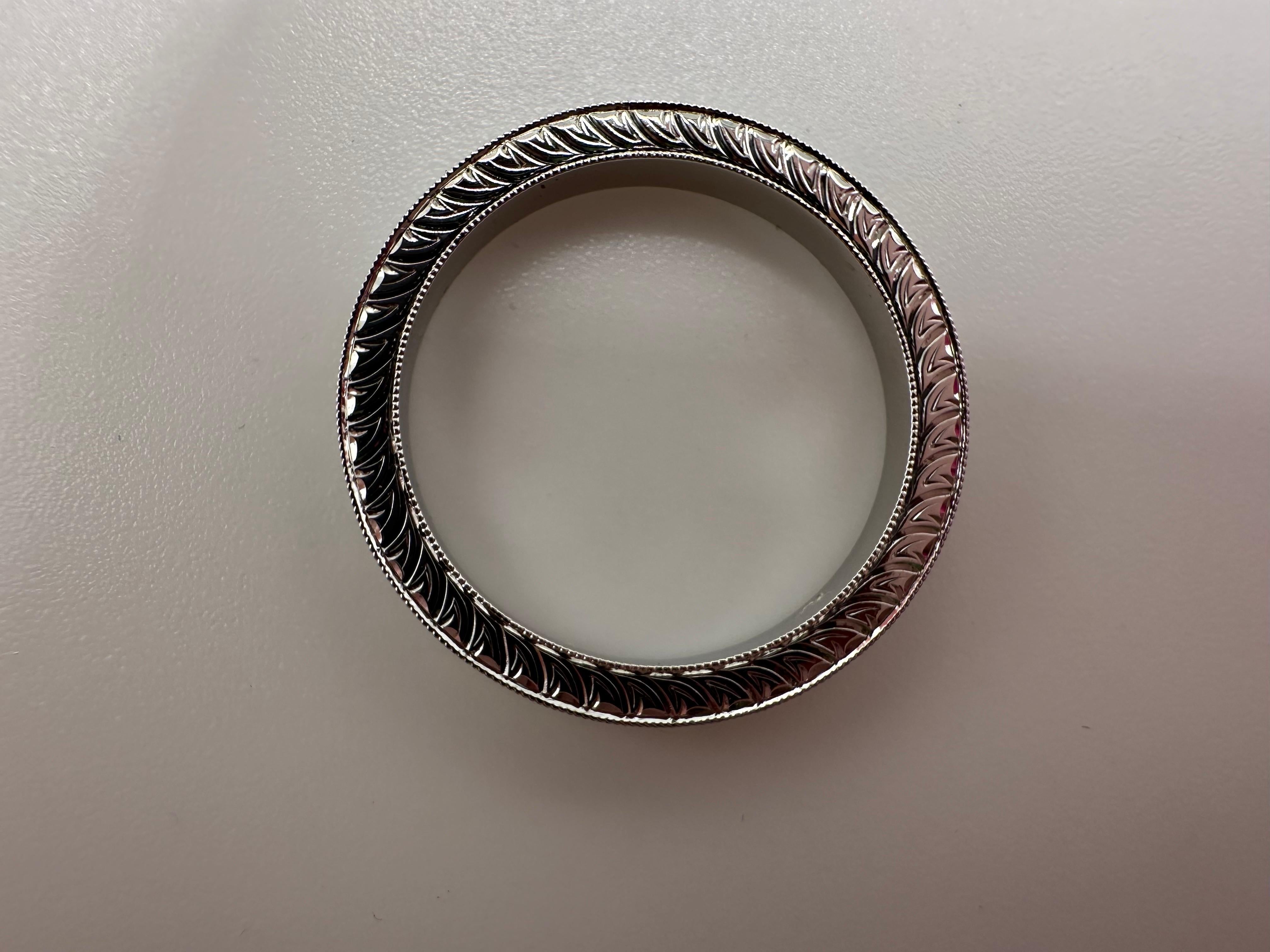 Fede nuziale con diamante inciso con incisione a mano in oro 18KT 1ct In condizioni Nuovo in vendita a Boca Raton, FL
