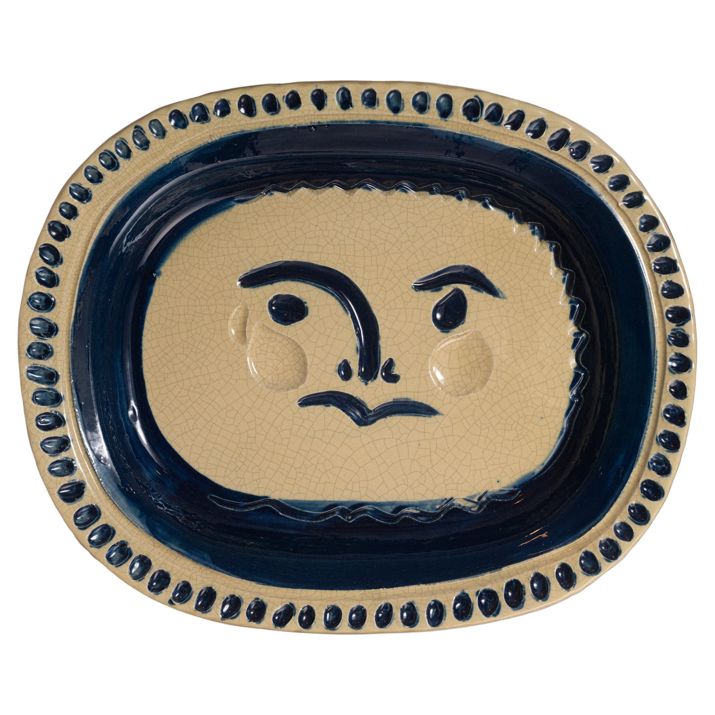 Assiette à visage gravée de Pablo Picasso pour Madoura