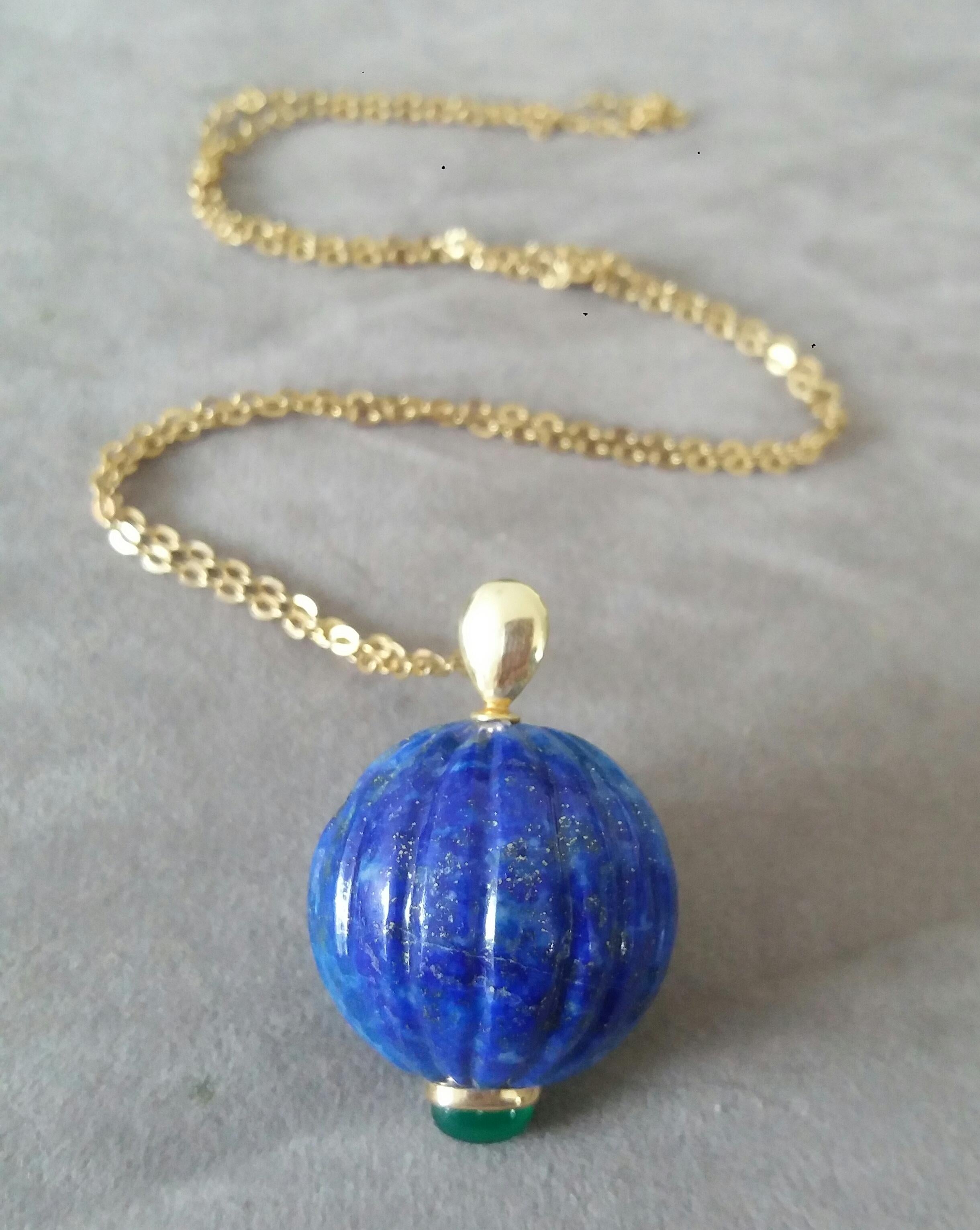 Engraved Genuine Lapis Lazuli Round Bead Green Onyx Cab 14K Yellow Gold Pendant For Sale 3