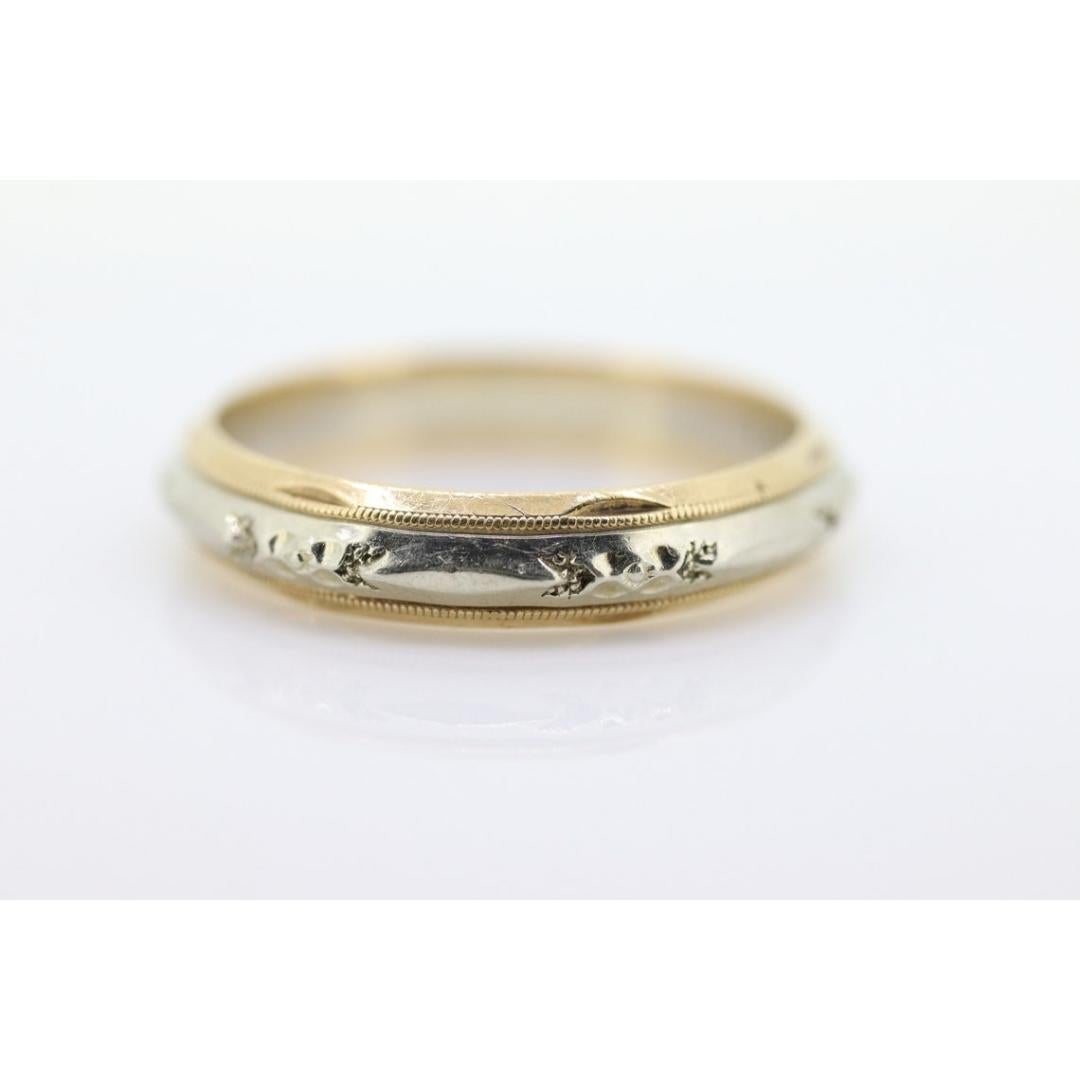 Engraved Gold band. 14k Two Tone White and Yellow wedding band. Stackable ring. For Sale 4