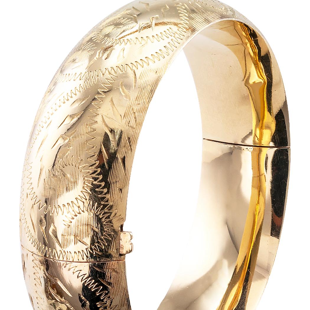 Modern Engraved Gold Bangle Bracelet