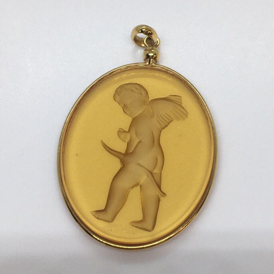 Engraved Lalique Yellow Base Metal Pendant Charm Hallmarked Frame 
Hanging 2 Inch 1.5 Inch Wide
18K gold cover on base metal
12.7 gram
Signed
In good condition, no damage, no repairs, see pictures