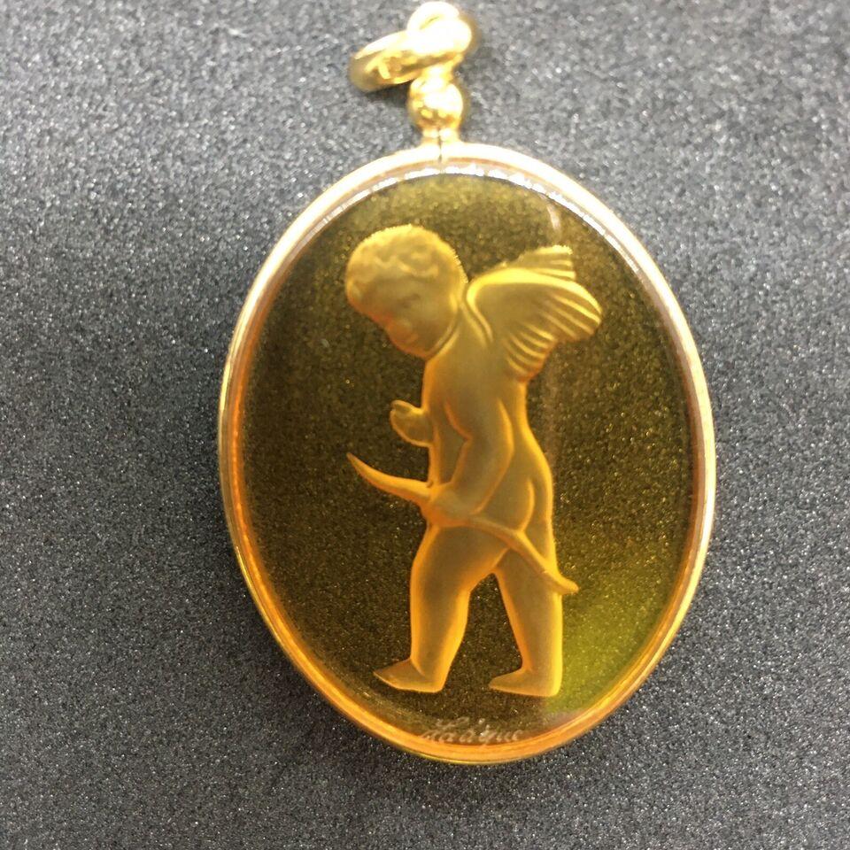 Engraved Lalique Yellow Base Metal Hallmarked Frame Hanging 2 Inch Pendant Charm For Sale 2