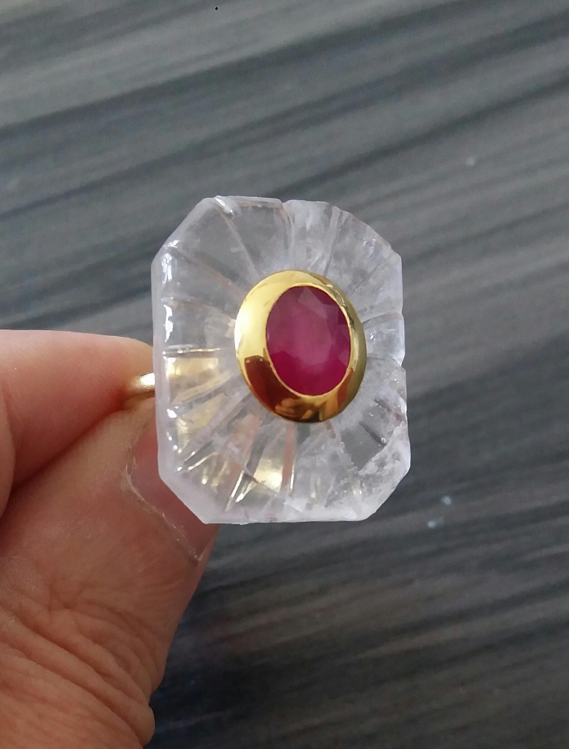 Engraved Octagon Shape Rock Crystal Faceted Oval Ruby 14 Kt Yellow Gold Ring For Sale 4