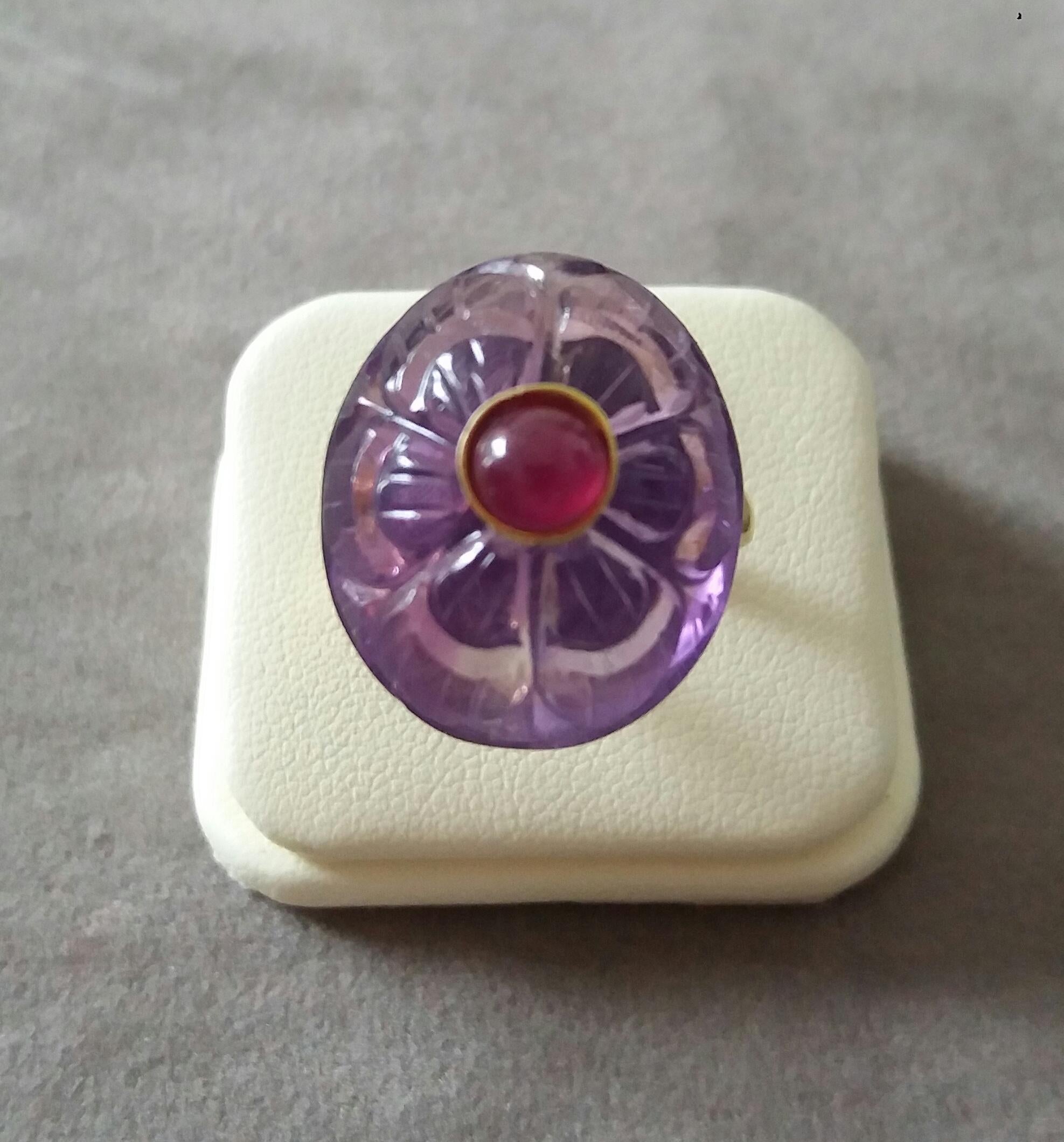 Engraved Oval Shape Natural Amethyst Round Ruby Cabochon Gold Cocktail Ring For Sale 6