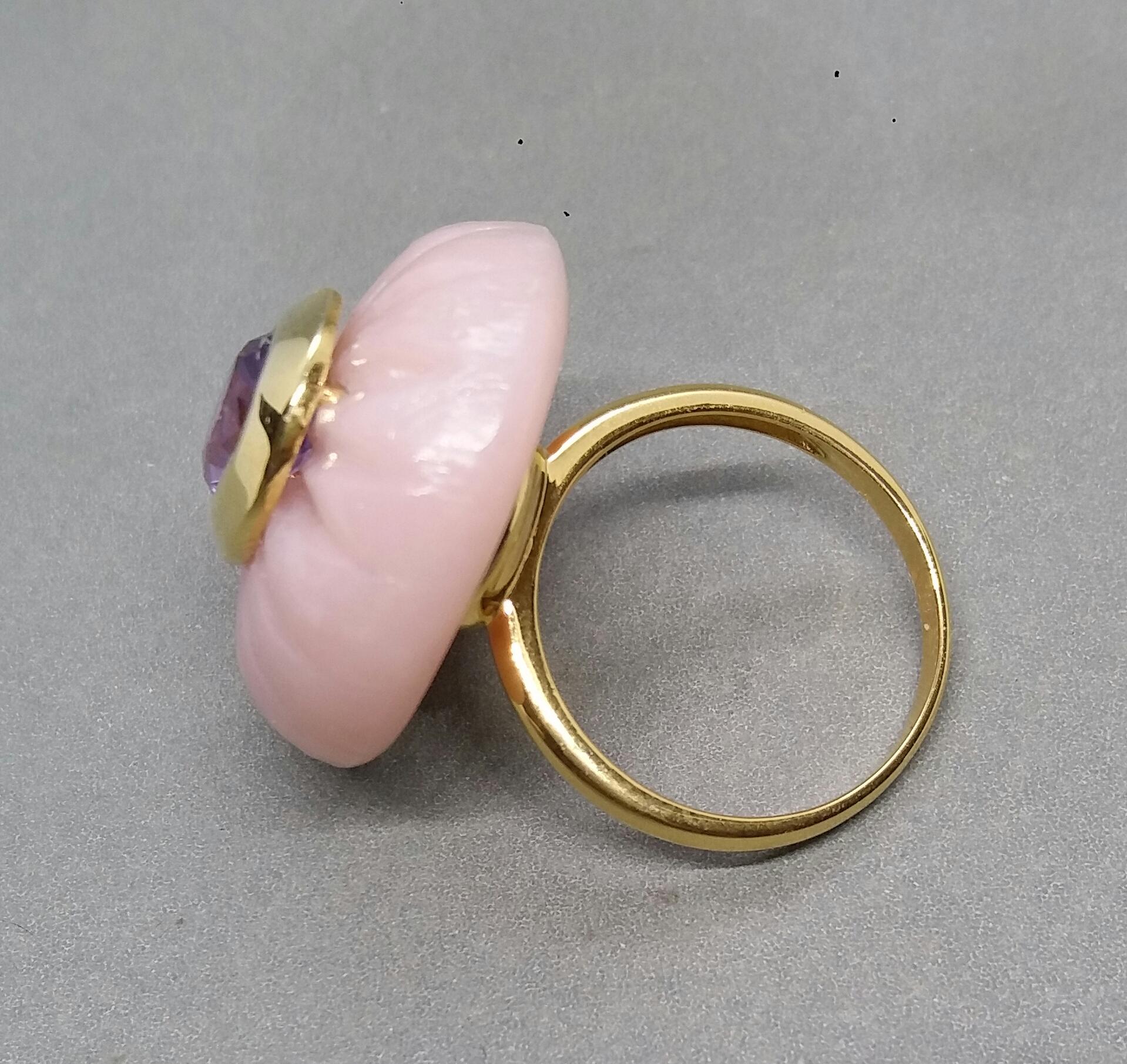 Gravur Oval Form natürlichen rosa Opal Oval Facettierter Amethyst Gelbgold (Zeitgenössisch) im Angebot