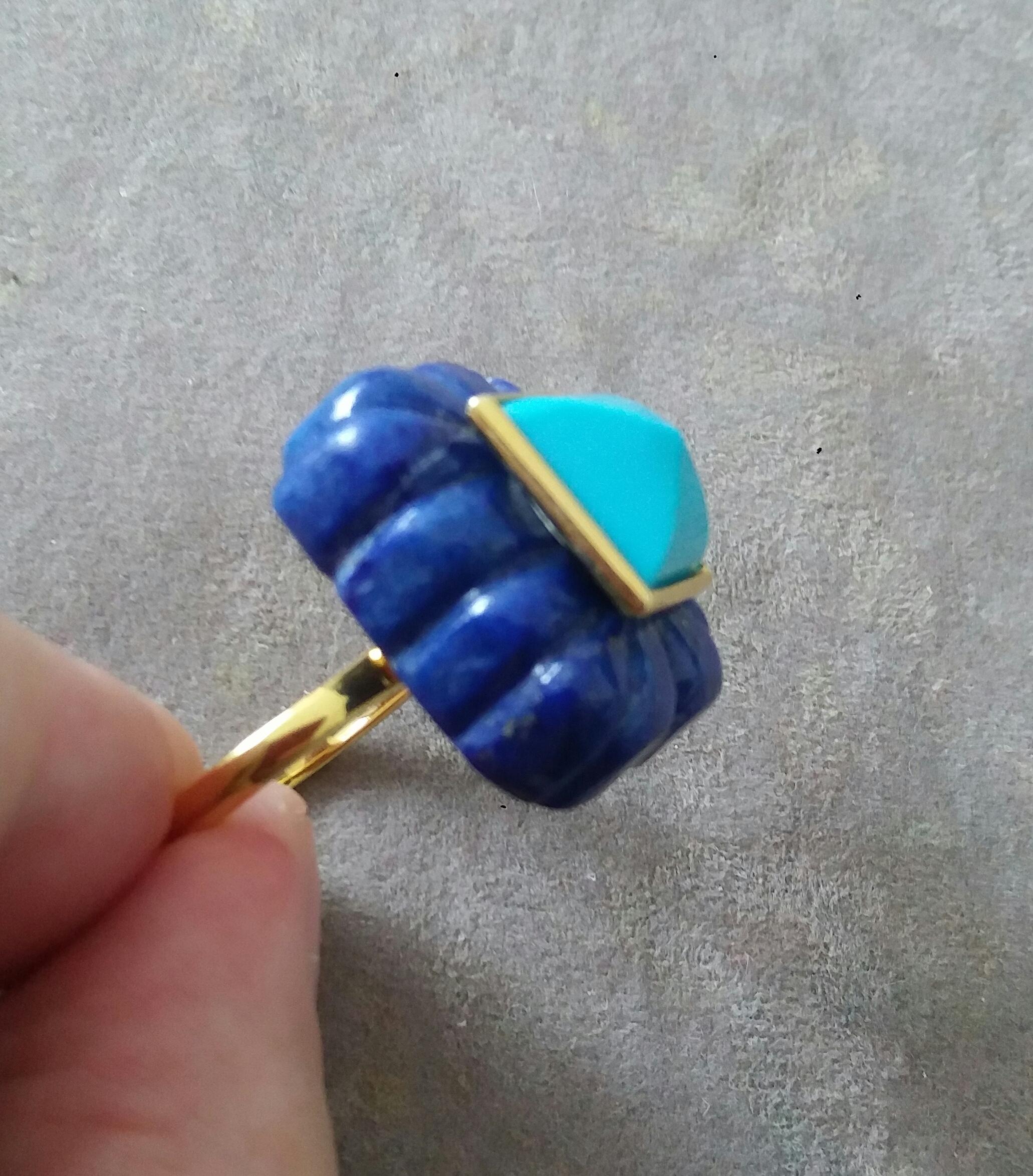 Lapis Lazuli Engraved Rectangular Shape Turquoise Pyramid 14k Yellow Gold Ring For Sale 3