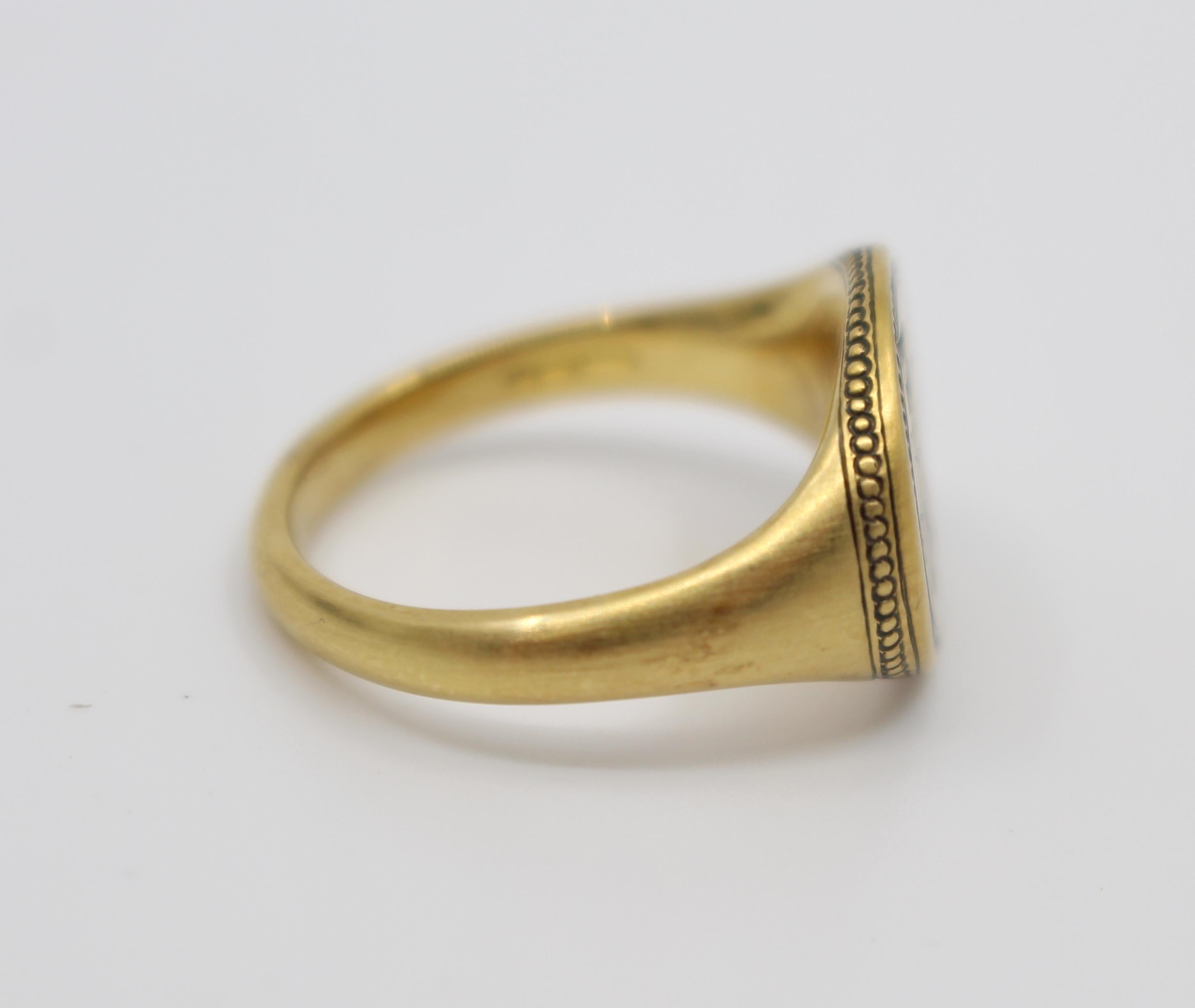 Engraved WS William Shakespeare 20-Carat Gold Signet Ring In Excellent Condition In Worcester, Worcestershire