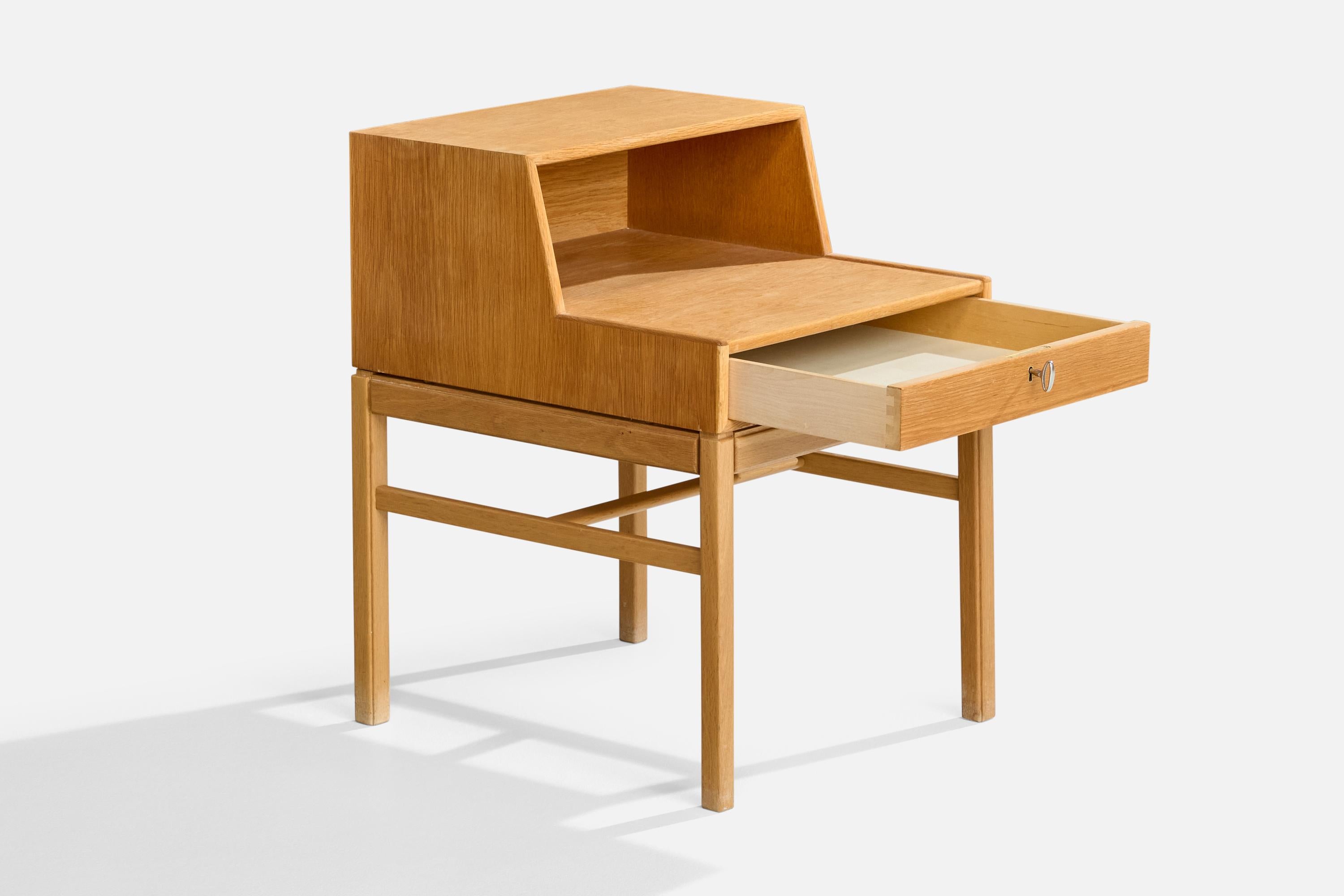 Engström & Myrstrand, Nightstands, Teak, Brass, Sweden, 1960s For Sale 1